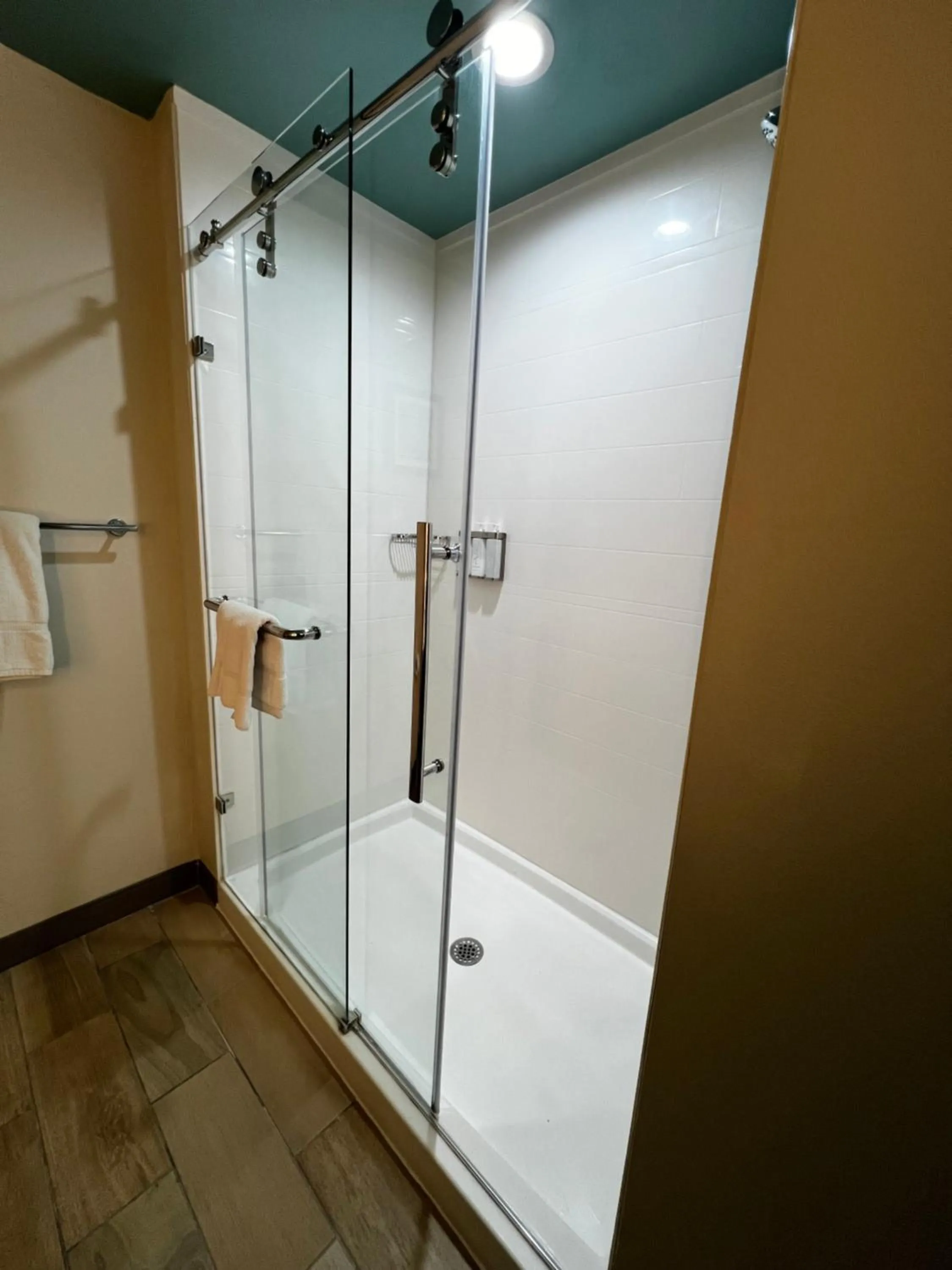 Bathroom in Marina Bay Hotel & Suites, an Ascend Collection Hotel