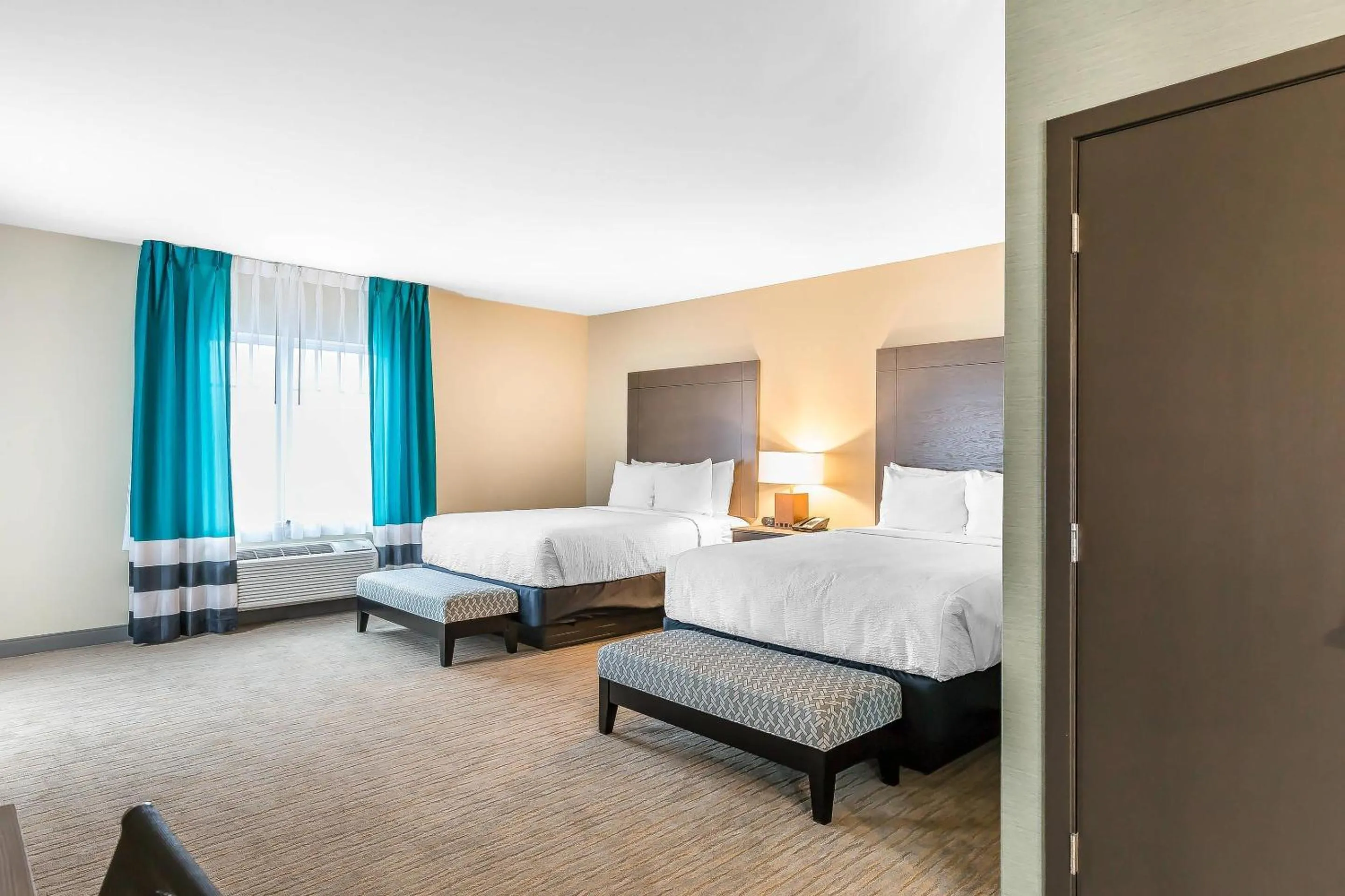 Bedroom, Bed in Marina Bay Hotel & Suites, an Ascend Collection Hotel