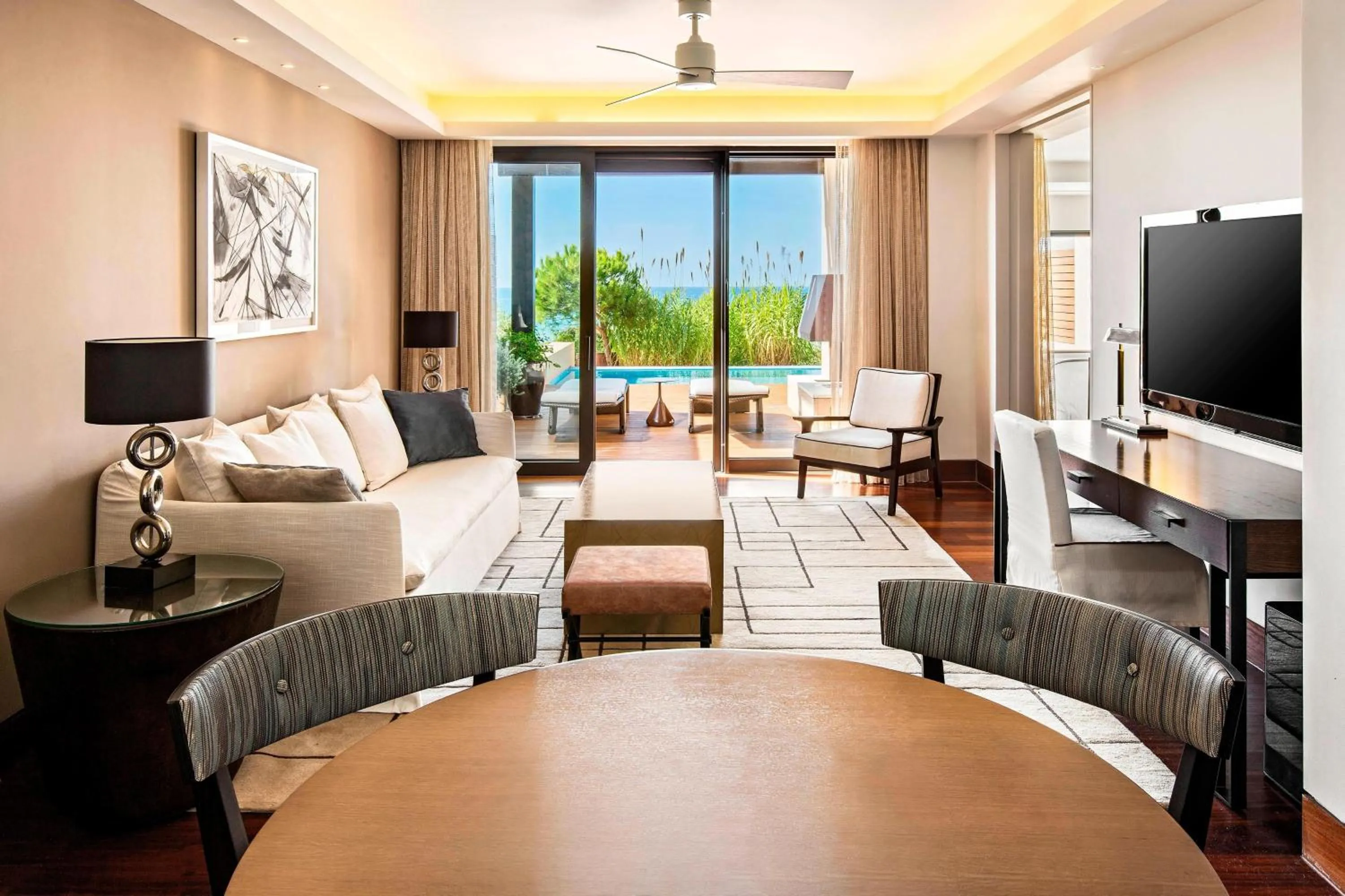 Living room in The Romanos, a Luxury Collection Resort, Costa Navarino