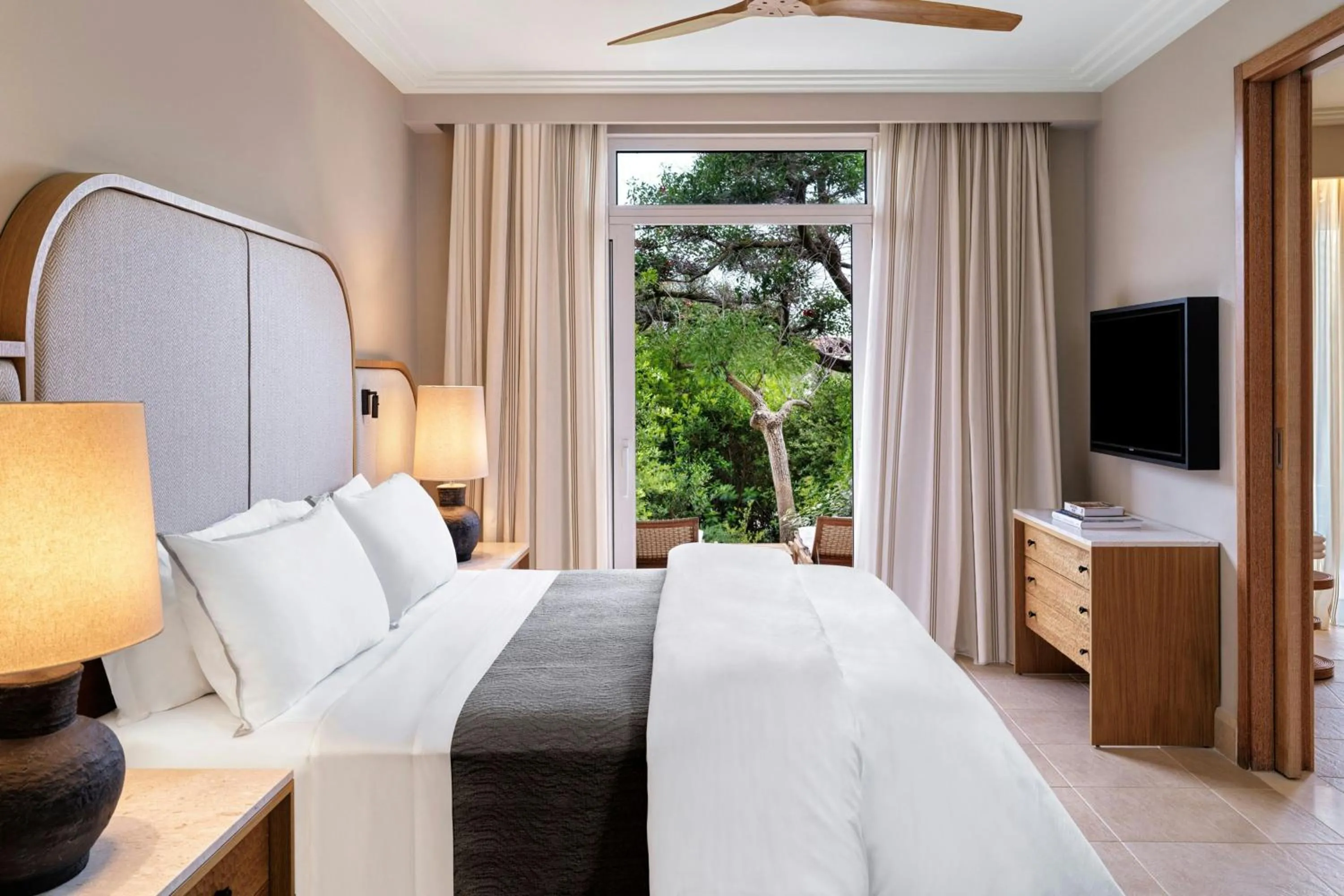 Bedroom, Bed in The Westin Resort, Costa Navarino