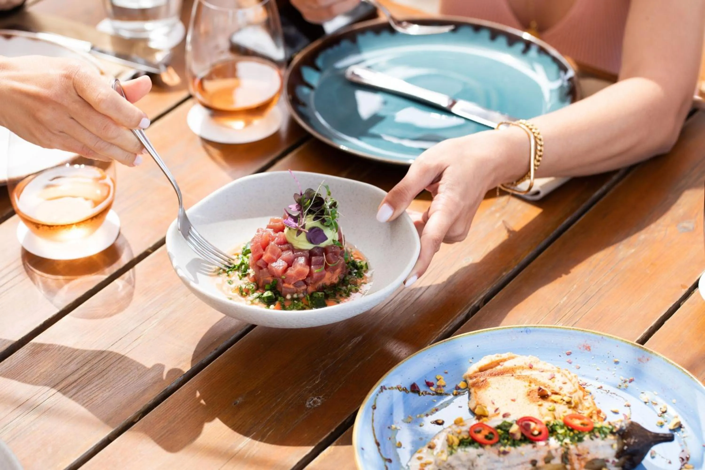 Lounge or bar in The Westin Resort, Costa Navarino