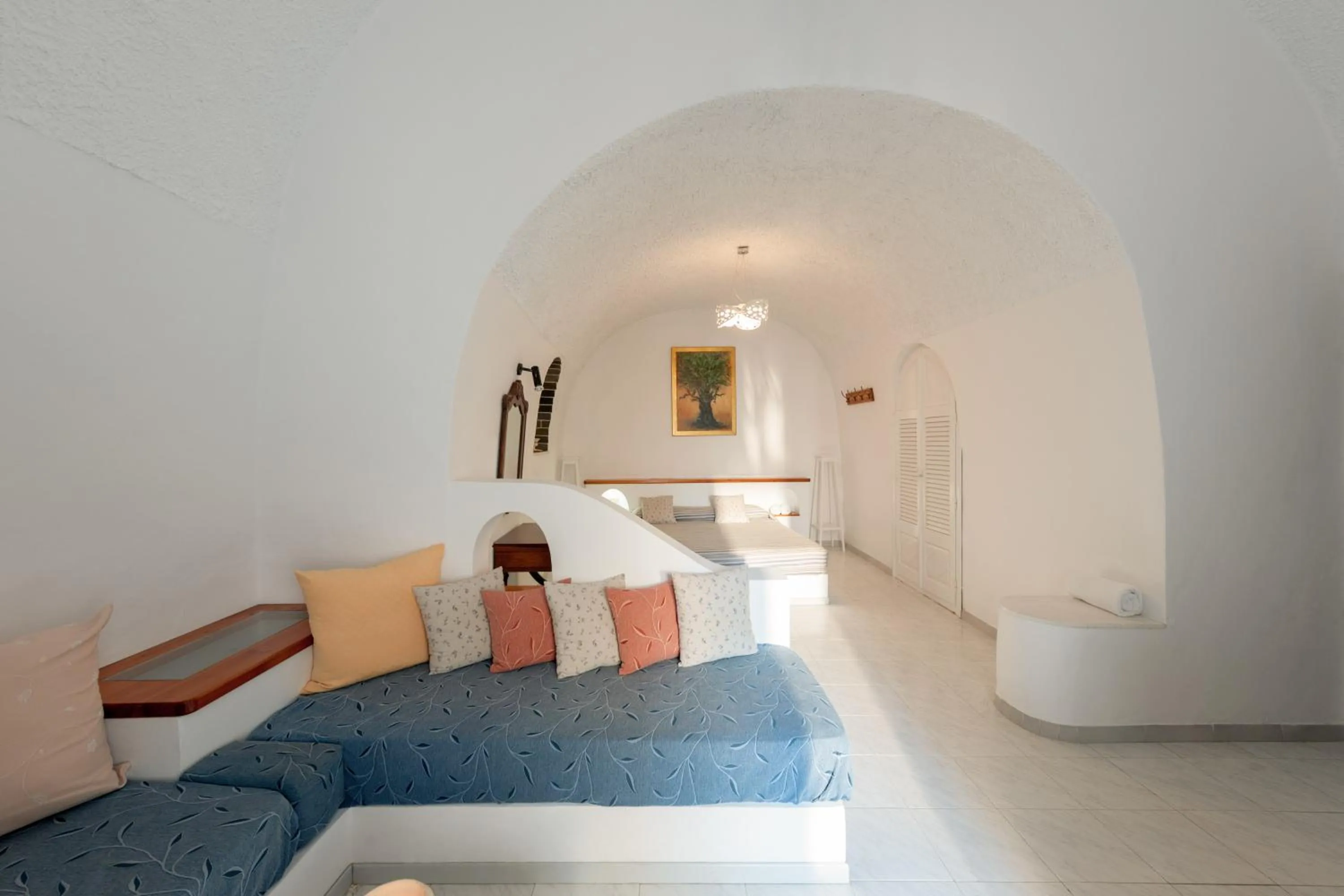 Photo of the whole room, Bed in Vallas Apartments & Villas