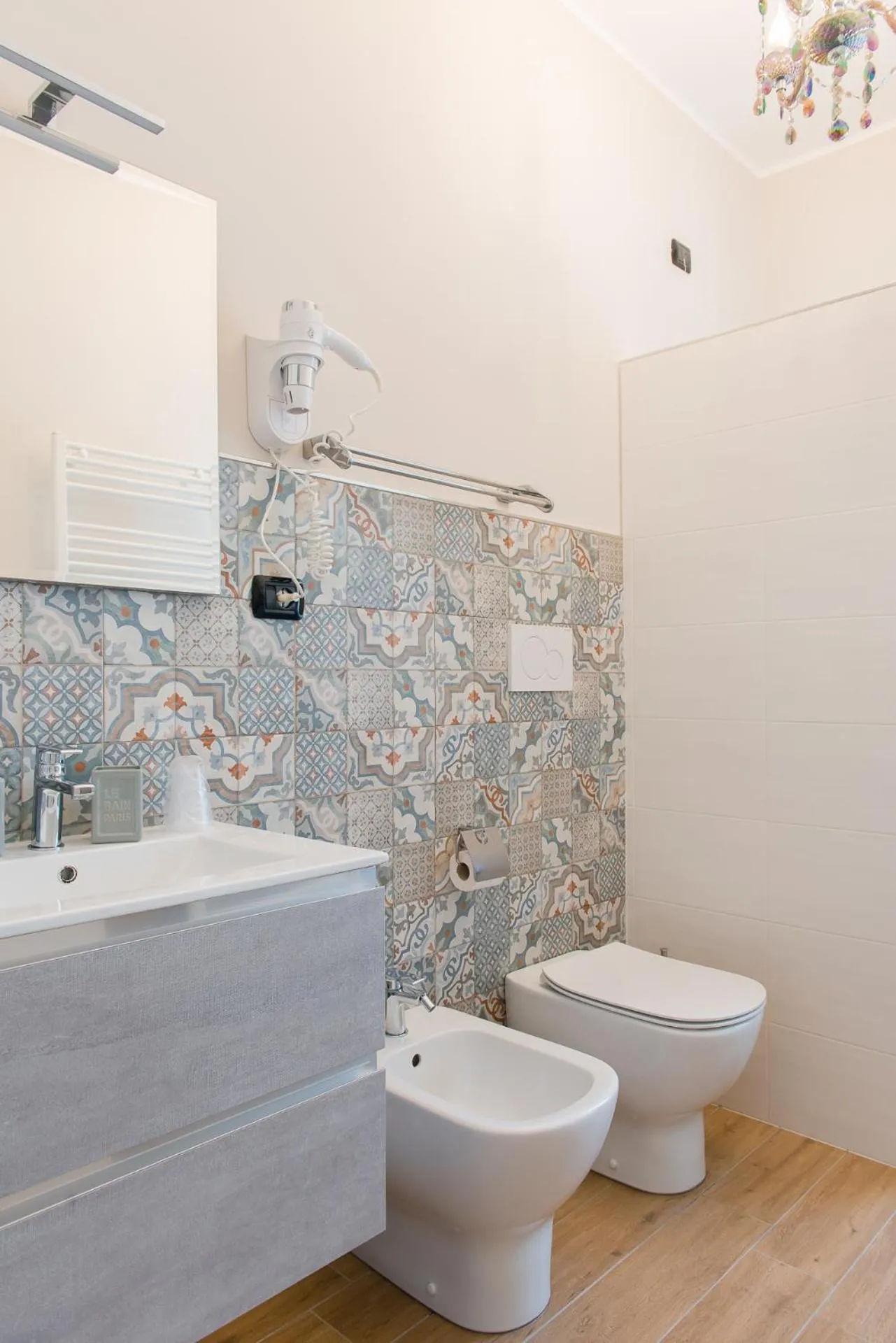 Shower in B&B Le City