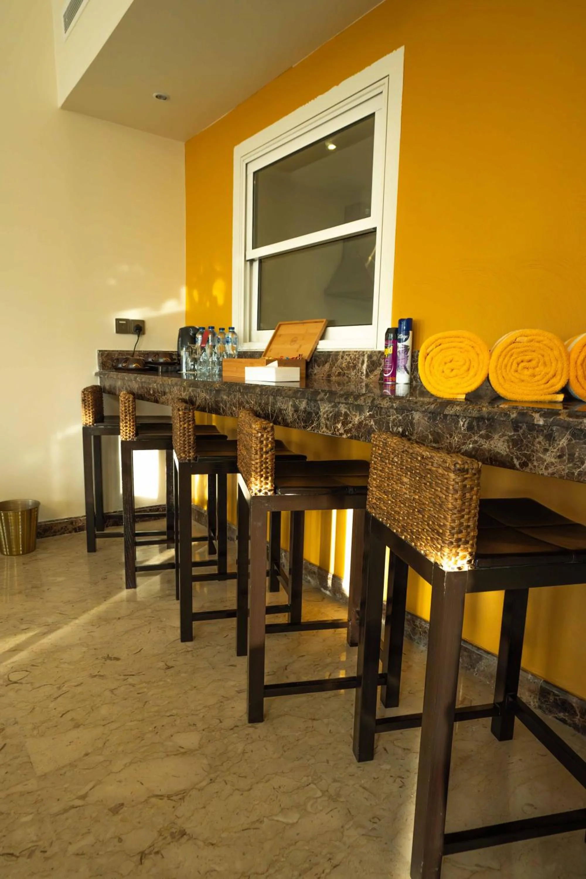 Lounge or bar in Al Nawras Island Resort