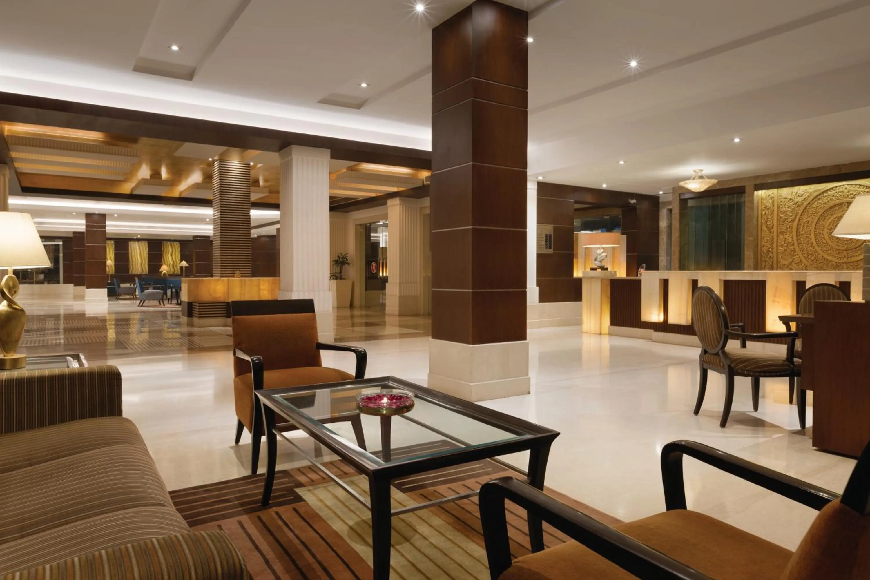 Lobby or reception in Ramada Plaza by Wyndham JHV Varanasi