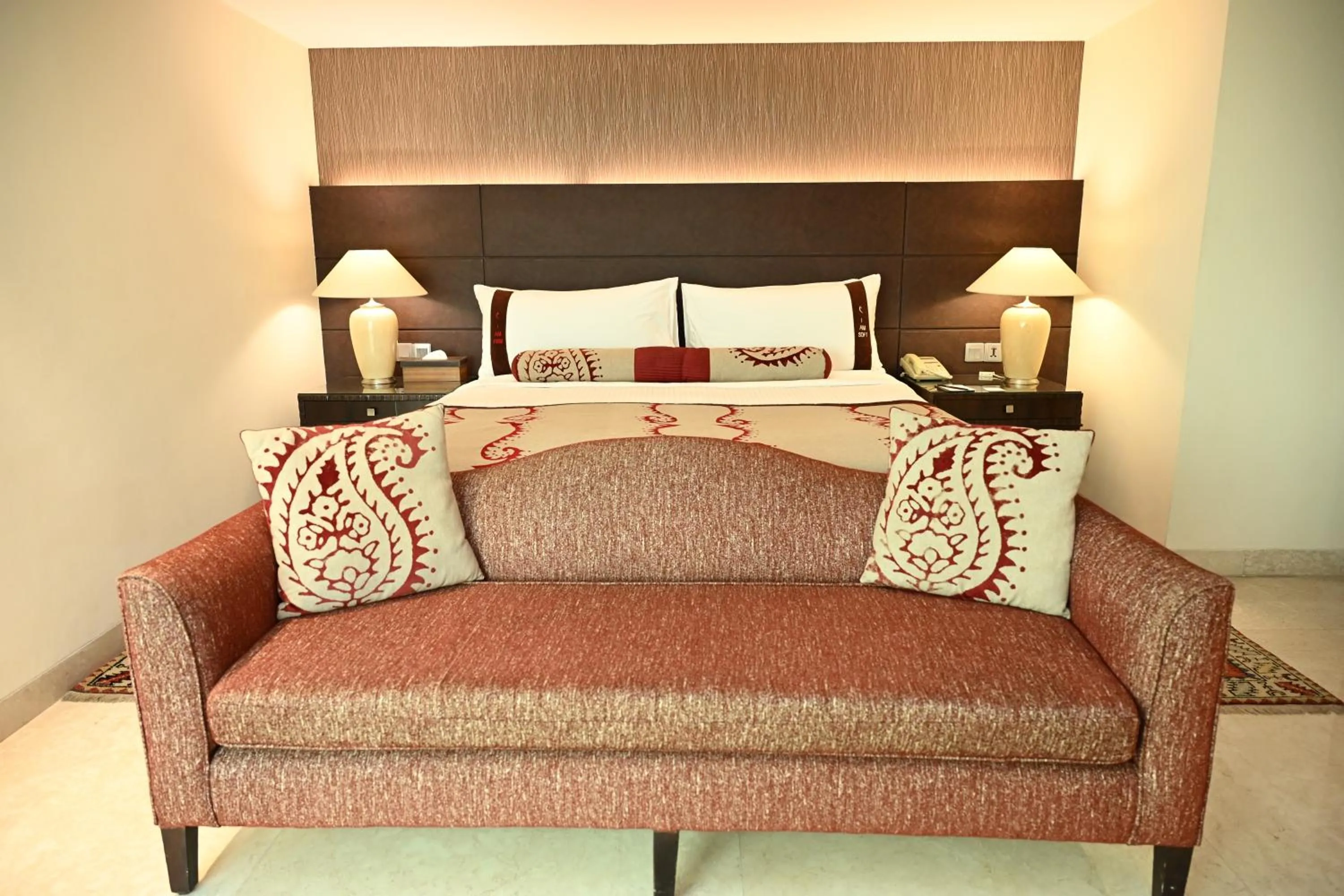 Bedroom, Bed in The LaLiT New Delhi