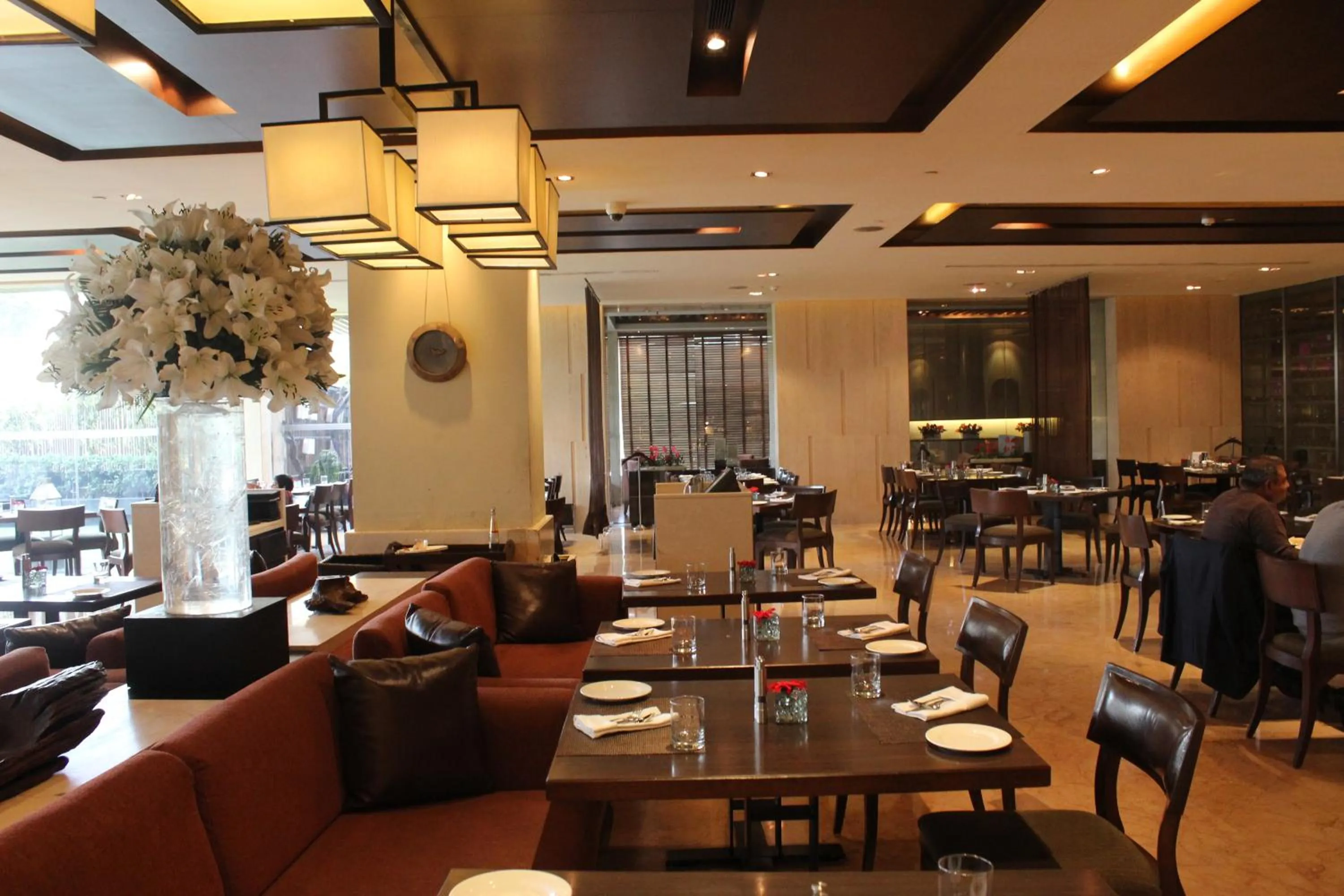 Restaurant/places to eat in The LaLiT New Delhi