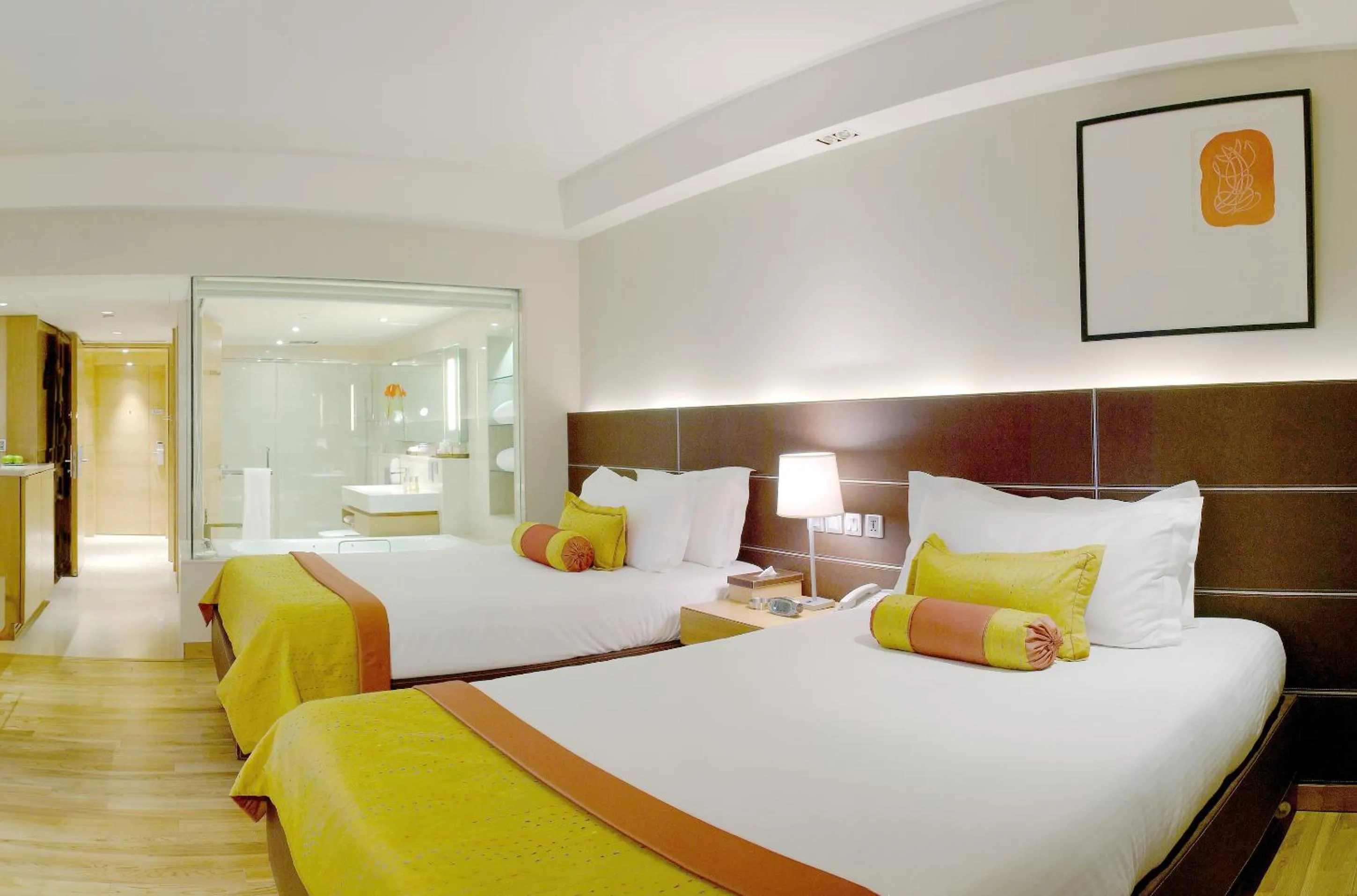 Bed in The LaLiT New Delhi