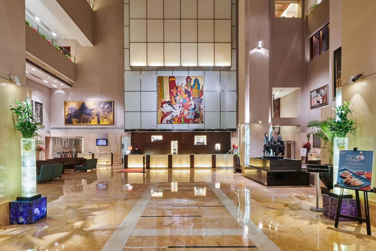 Lobby or reception in The LaLiT New Delhi