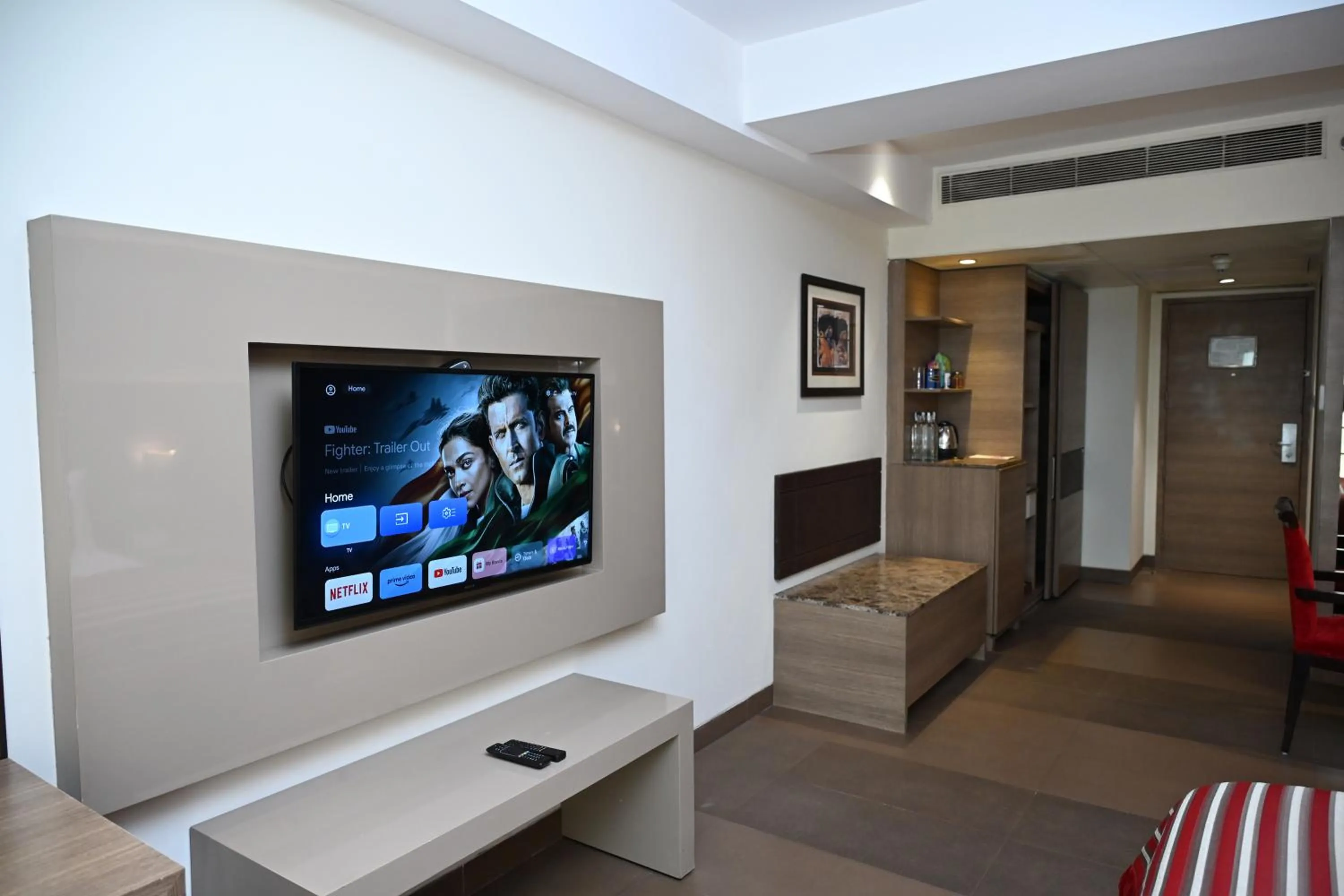 TV and multimedia in The LaLiT New Delhi