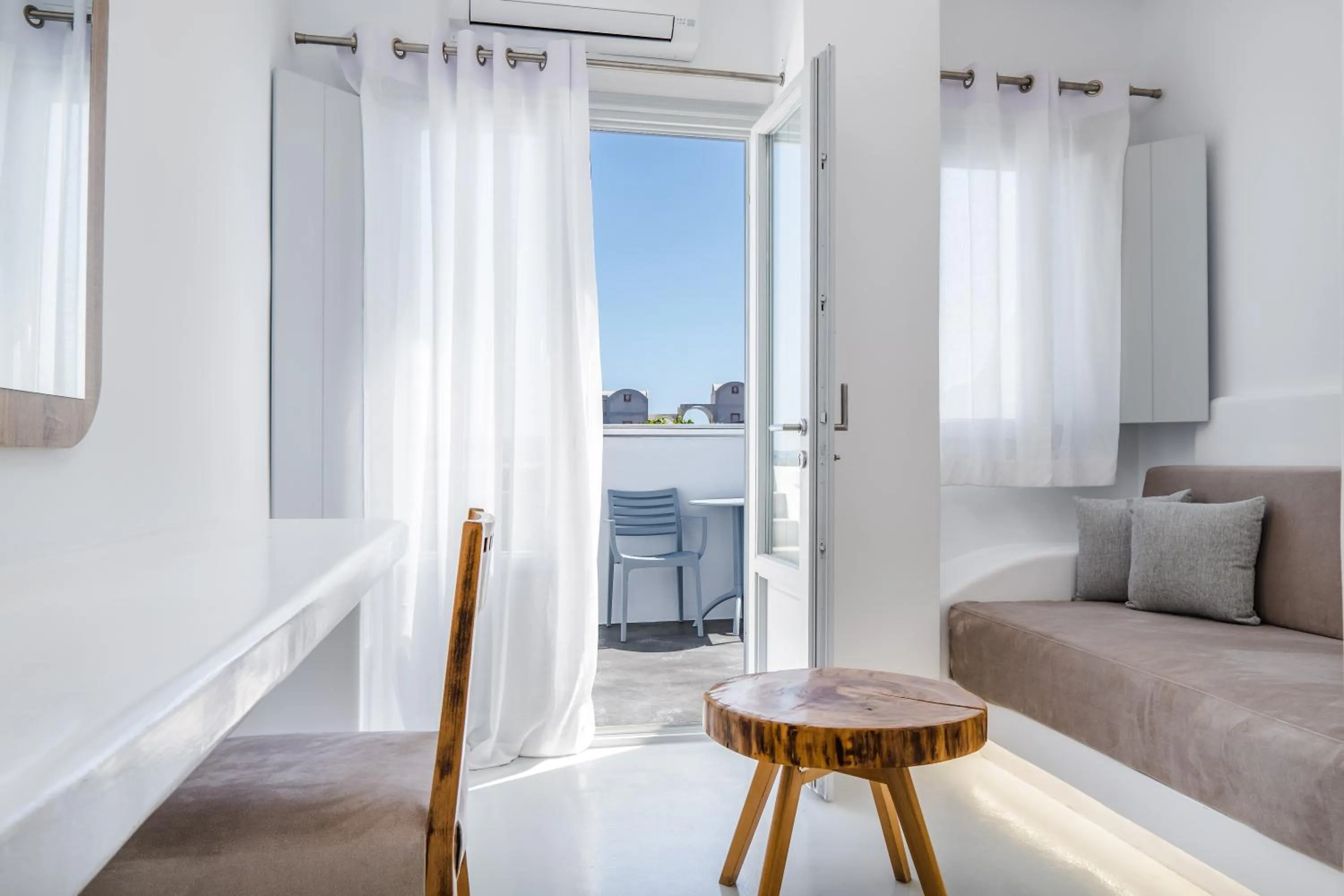 Living room in Serenità Luxury Suites