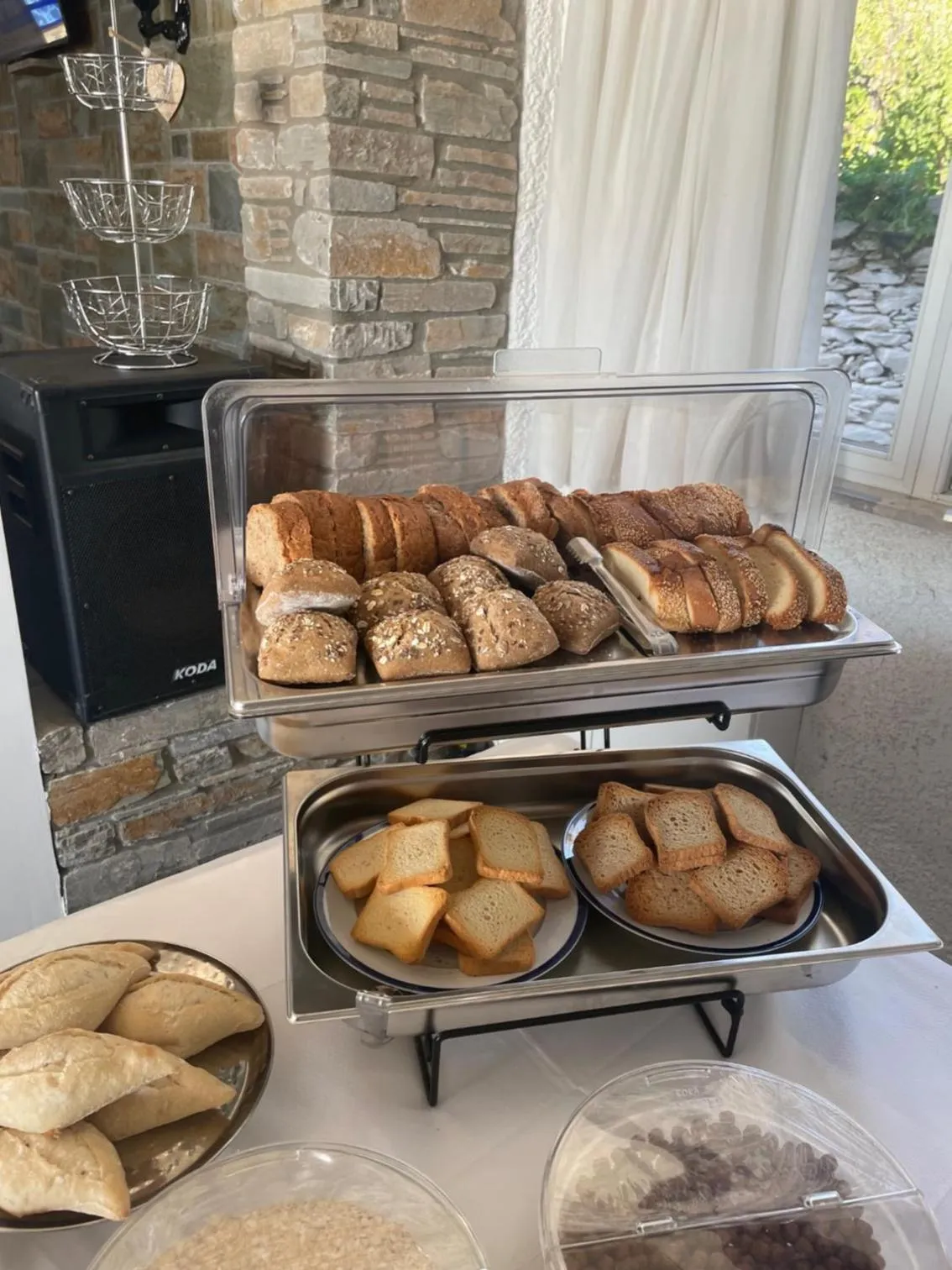 Buffet breakfast in Sariza Spring Hotel