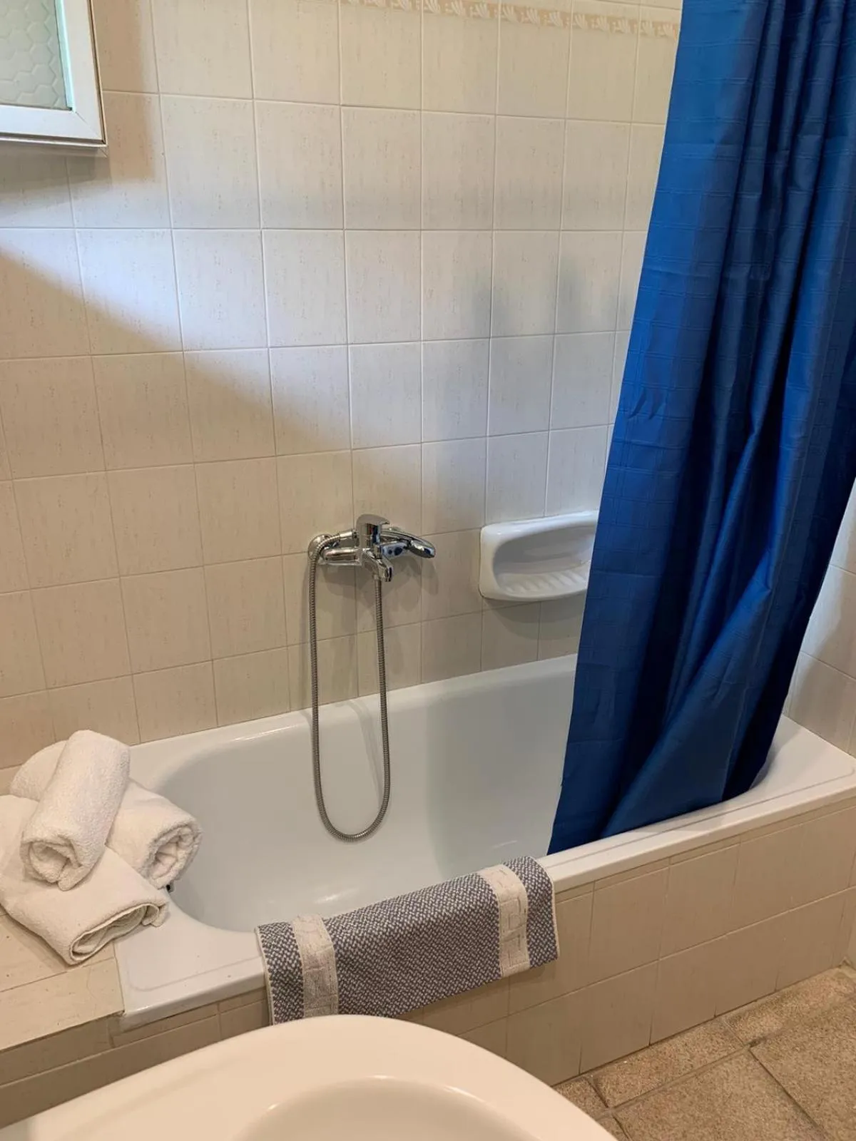 Bathroom in Sariza Spring Hotel