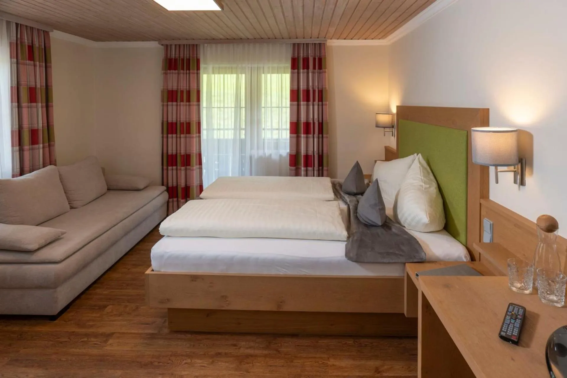 Bedroom, Bed in Natur & Familienhotel Der Stieglerhof