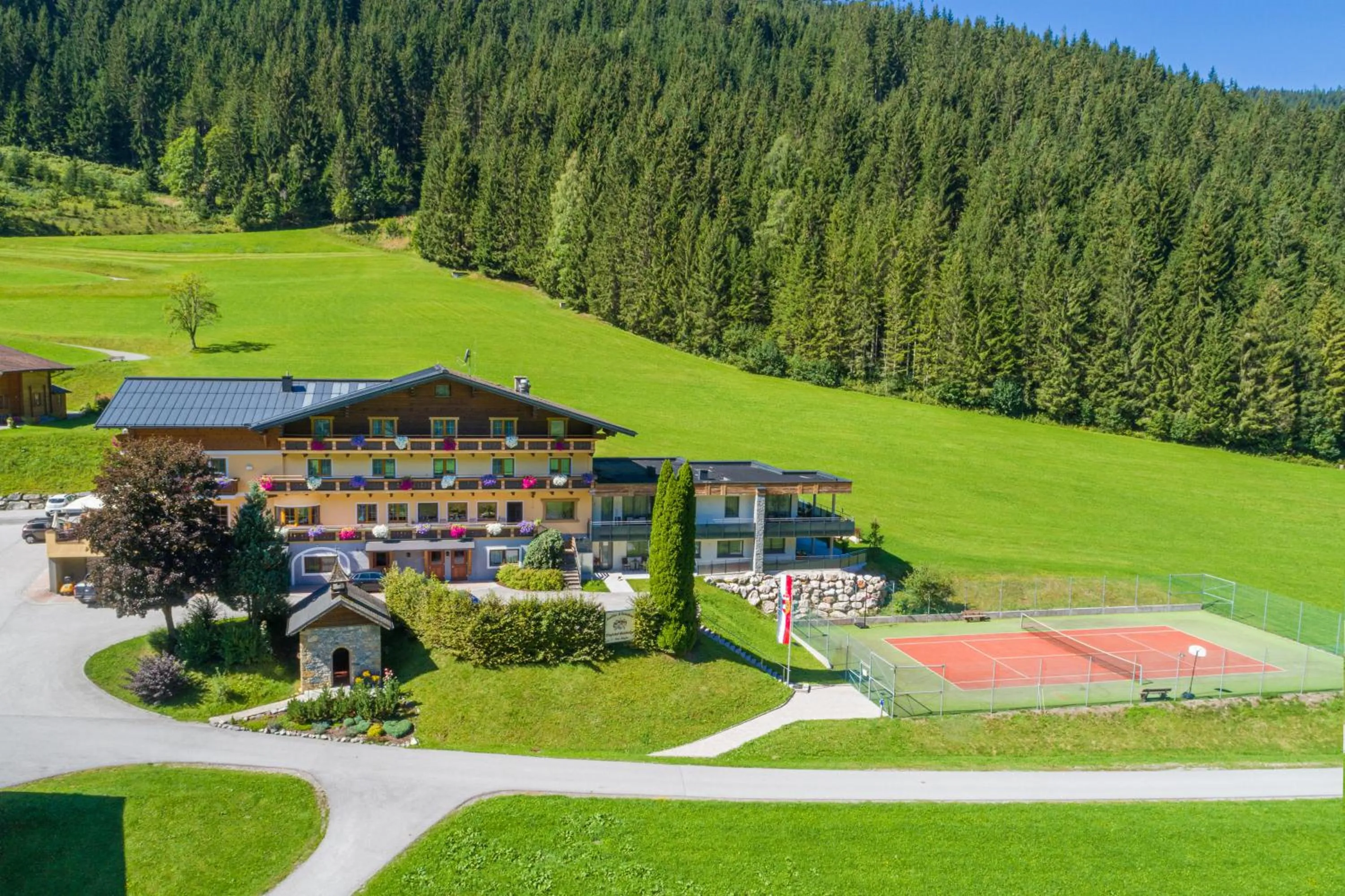 Property building in Natur & Familienhotel Der Stieglerhof