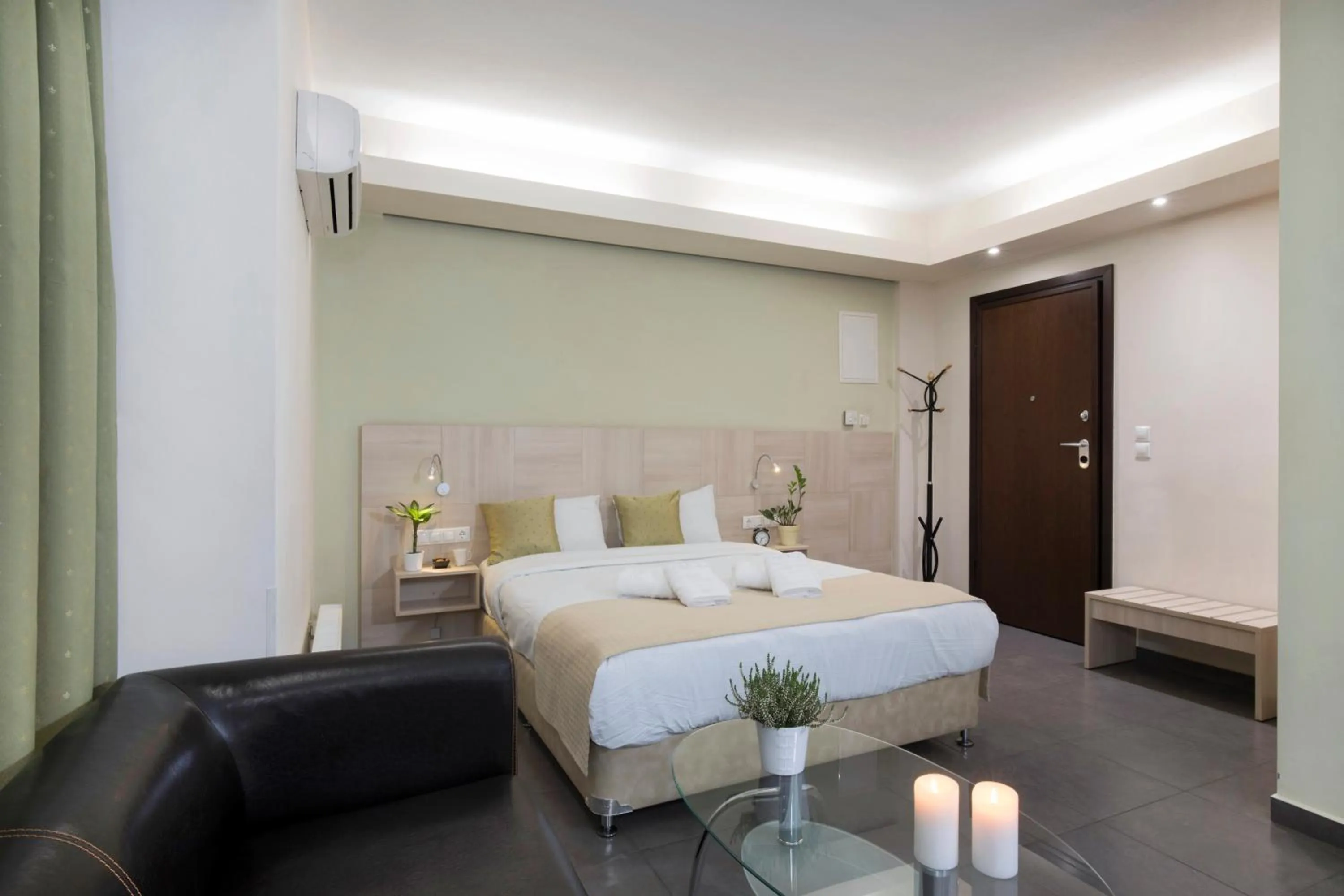 Bedroom, Bed in Polis Apartments