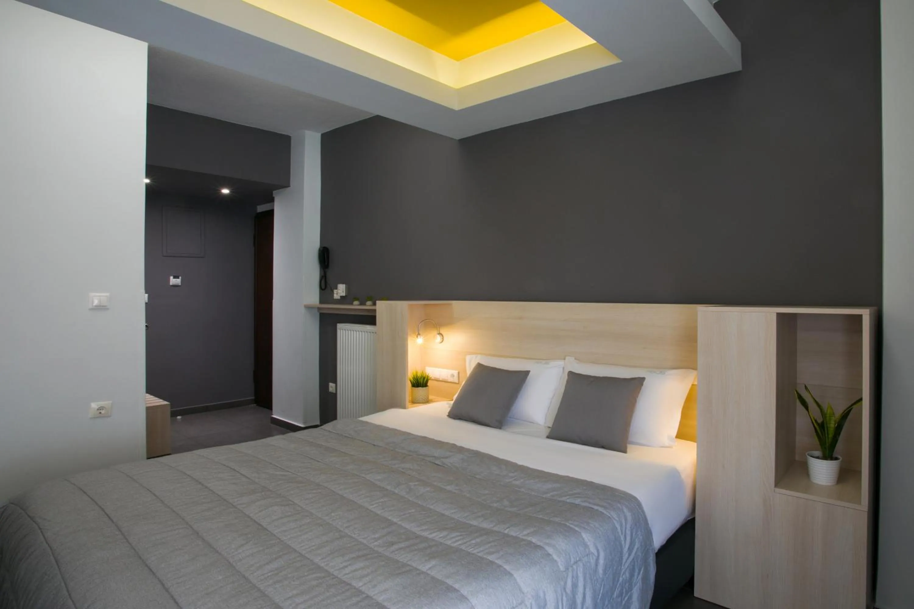 Bedroom, Bed in Polis Apartments