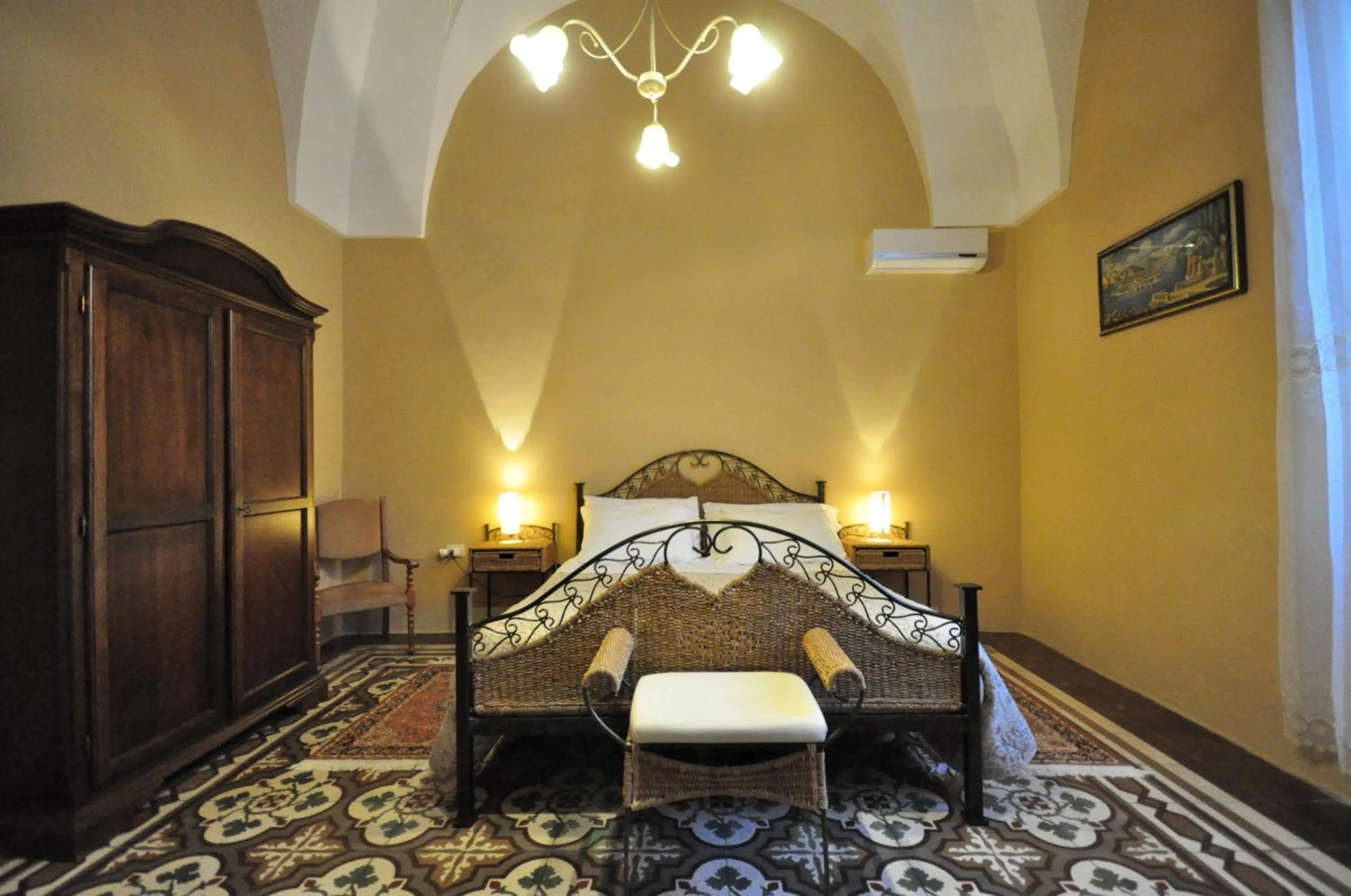 Bedroom, Bed in Felline In Bed&Breakfast Dimora di Charme el Salento