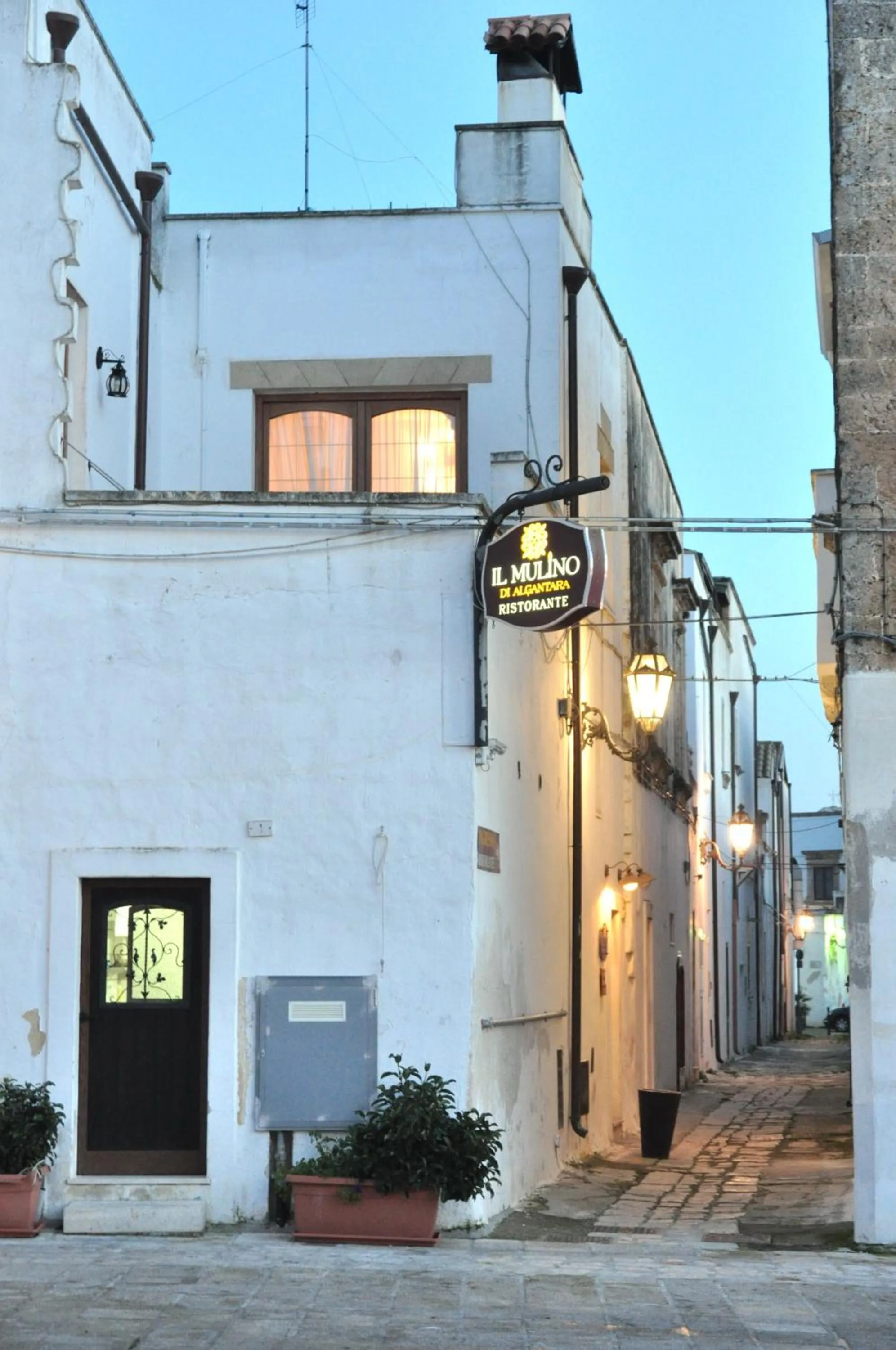 Restaurant/places to eat in Felline In Bed&Breakfast Dimora di Charme el Salento