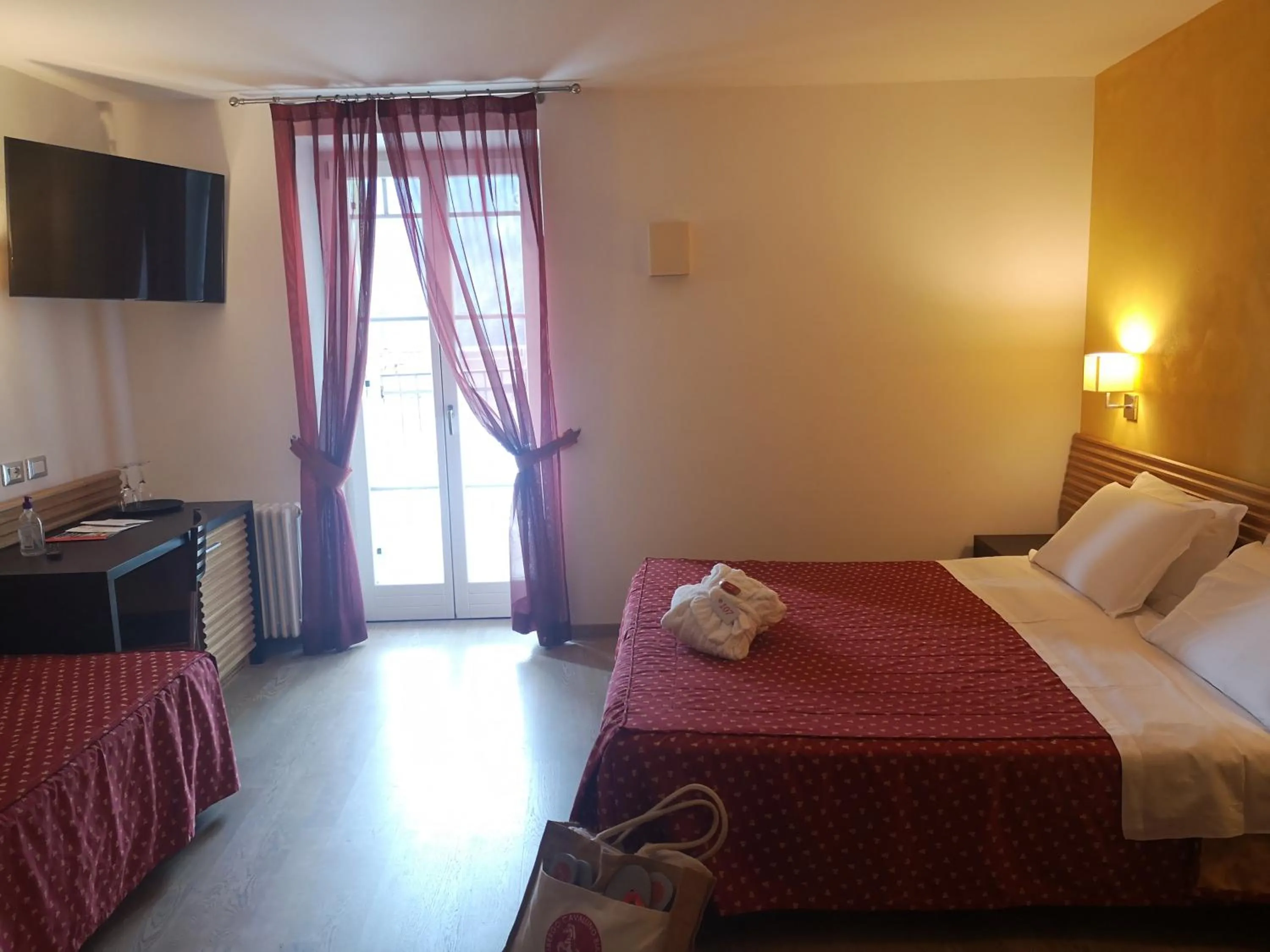 Photo of the whole room in Albergo Cavallino Bianco