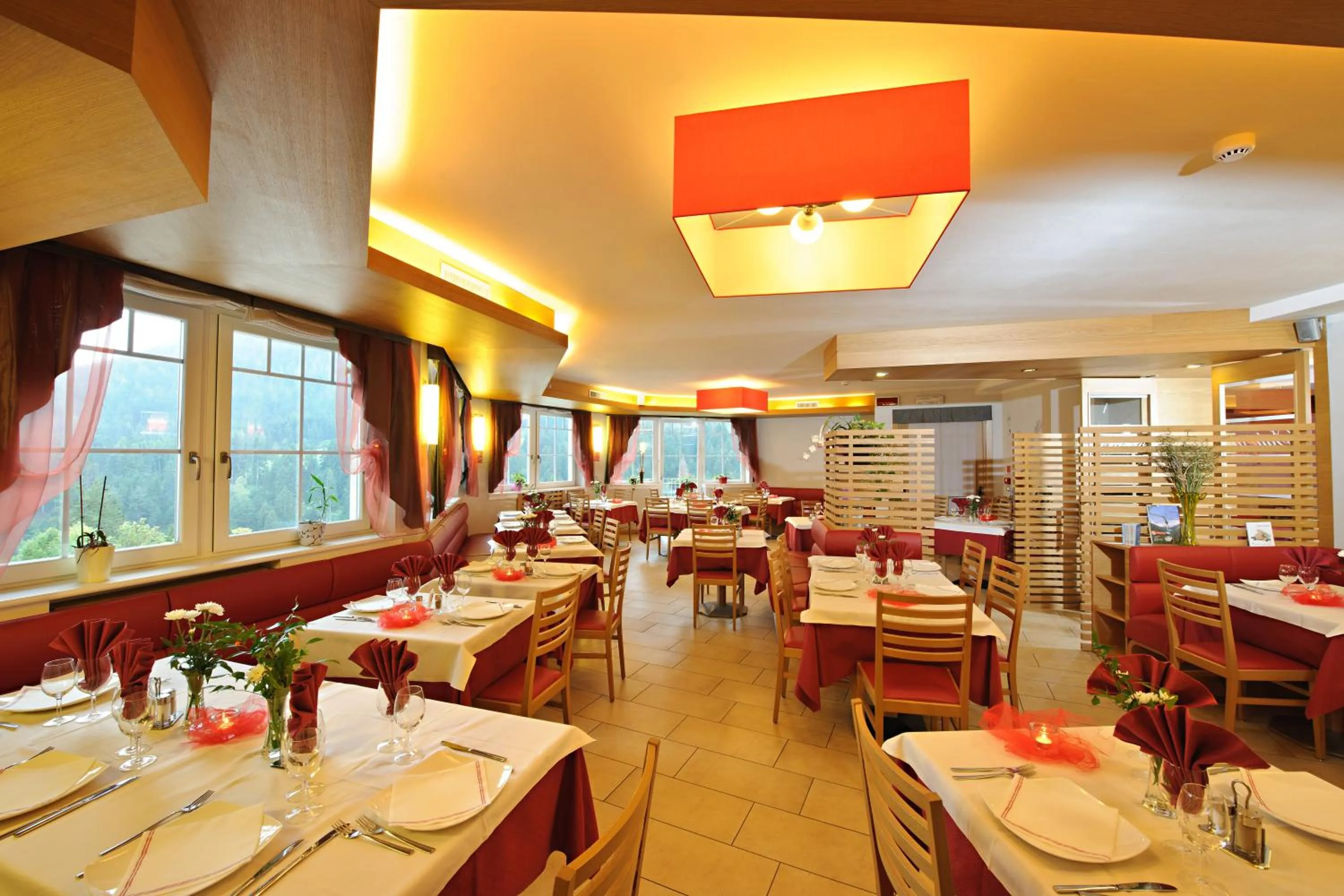 Restaurant/places to eat in Albergo Cavallino Bianco