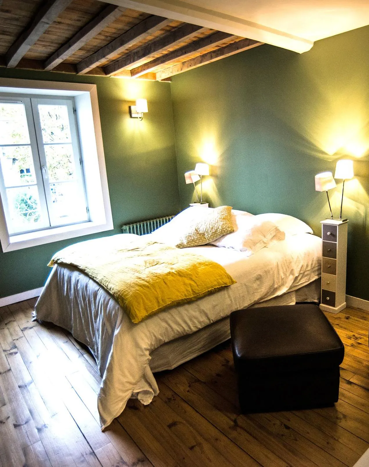 Double Room with Private Bathroom in Les Parfums de Madeleine