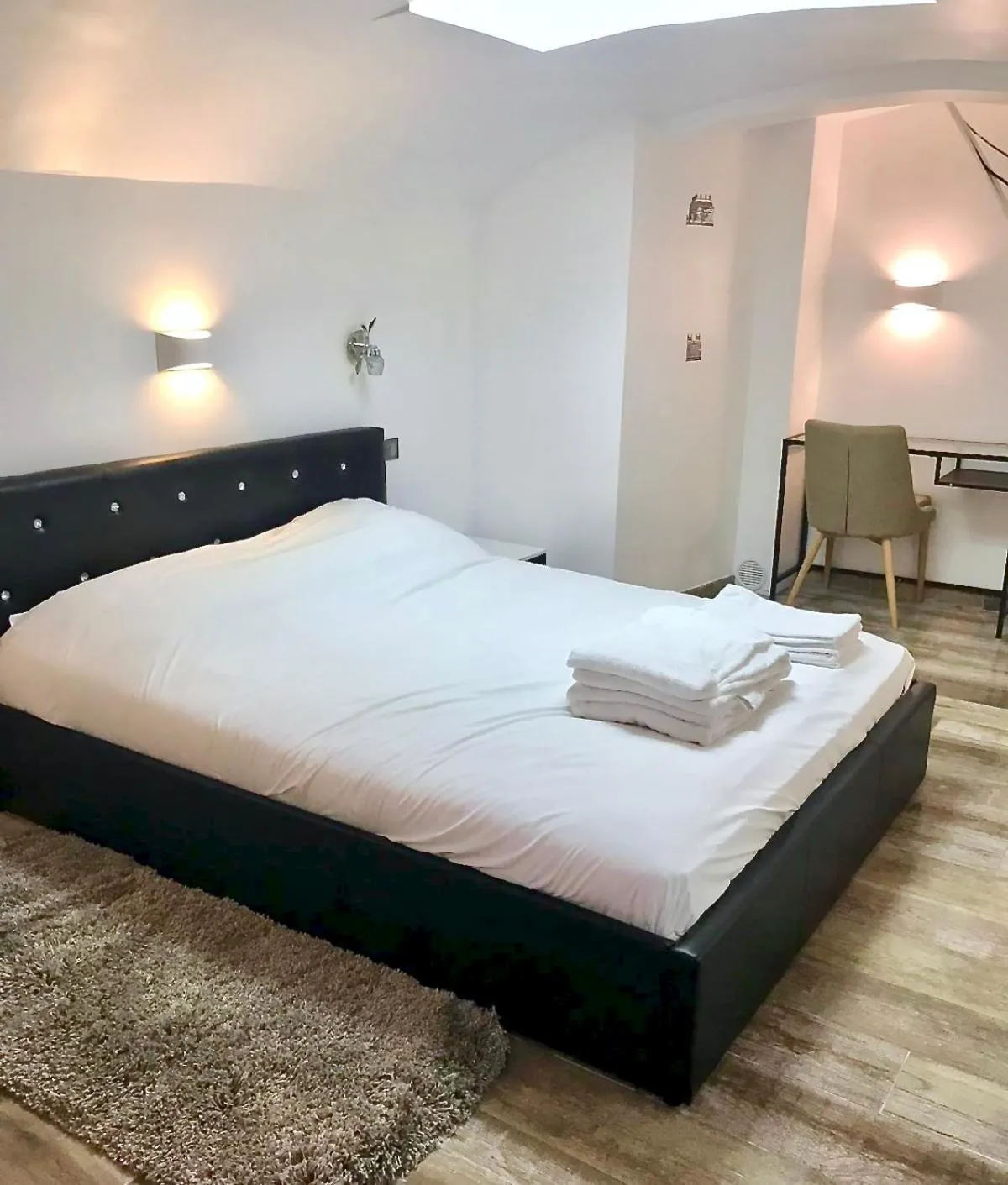 Bed in LITTLE PLAZA Appart'Hotel