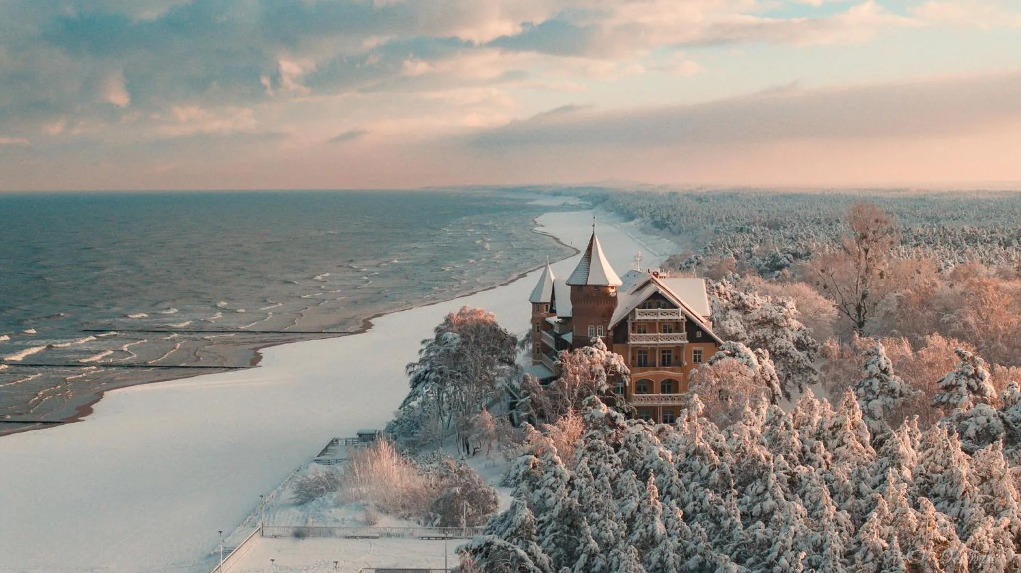 Property building in Zamek Łeba Resort & Spa