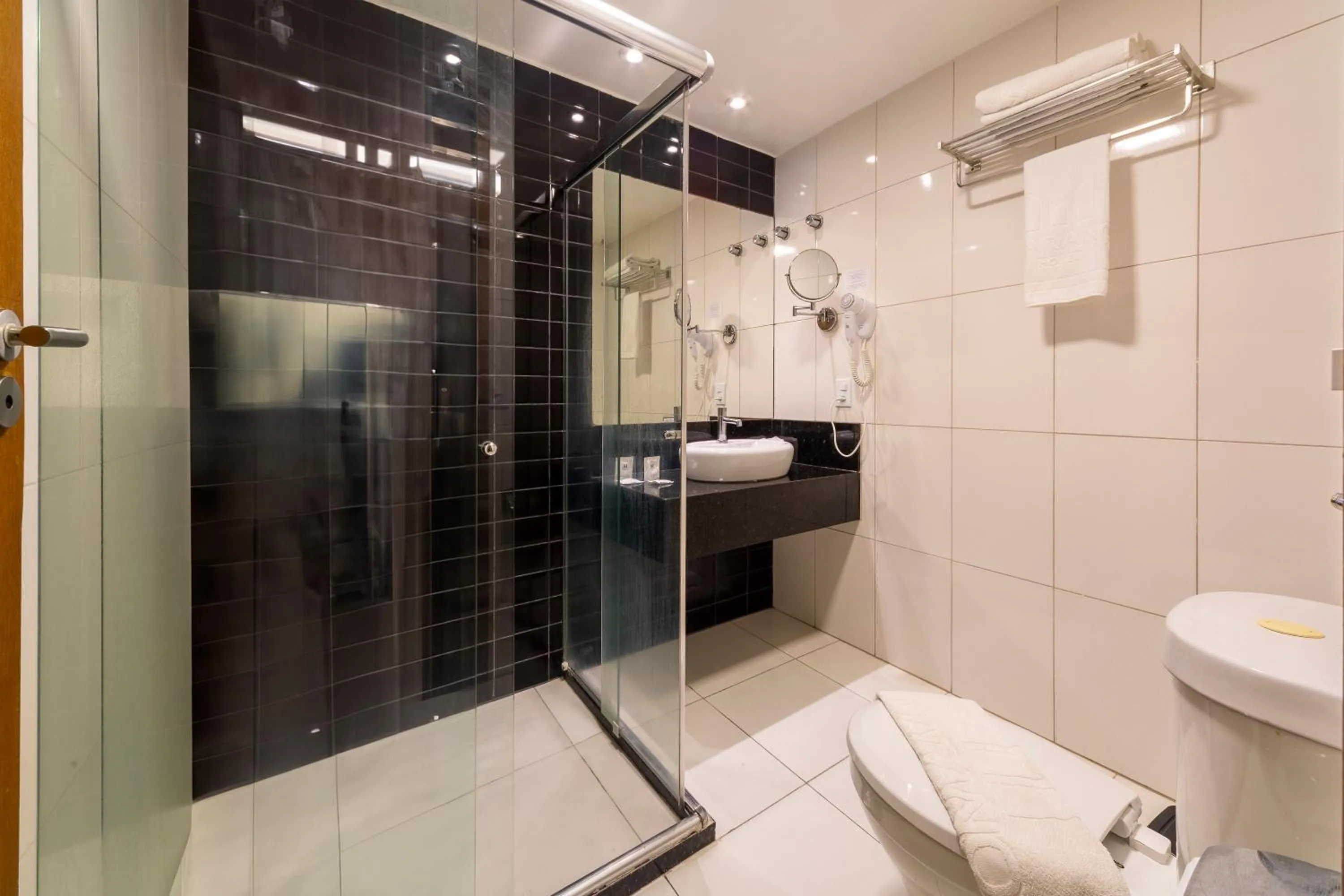 Bathroom in Marano Hotel