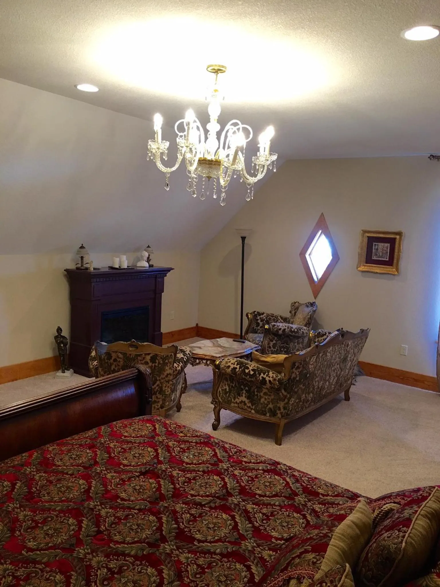Bedroom in Attwood House Bed and Breakfast near Manhattan, KS