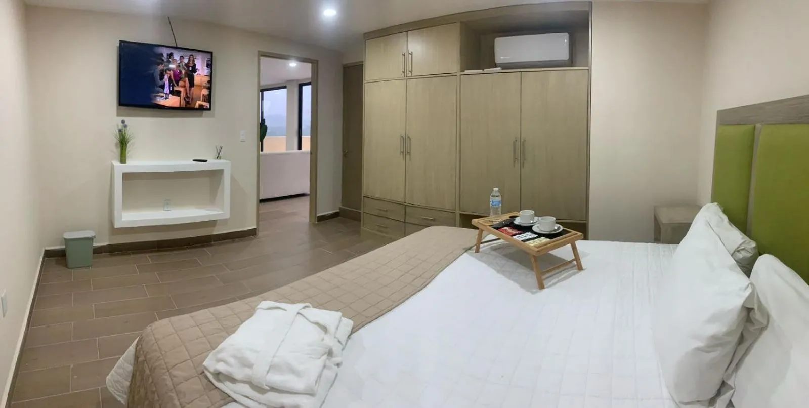 Bed in Paris FC Express