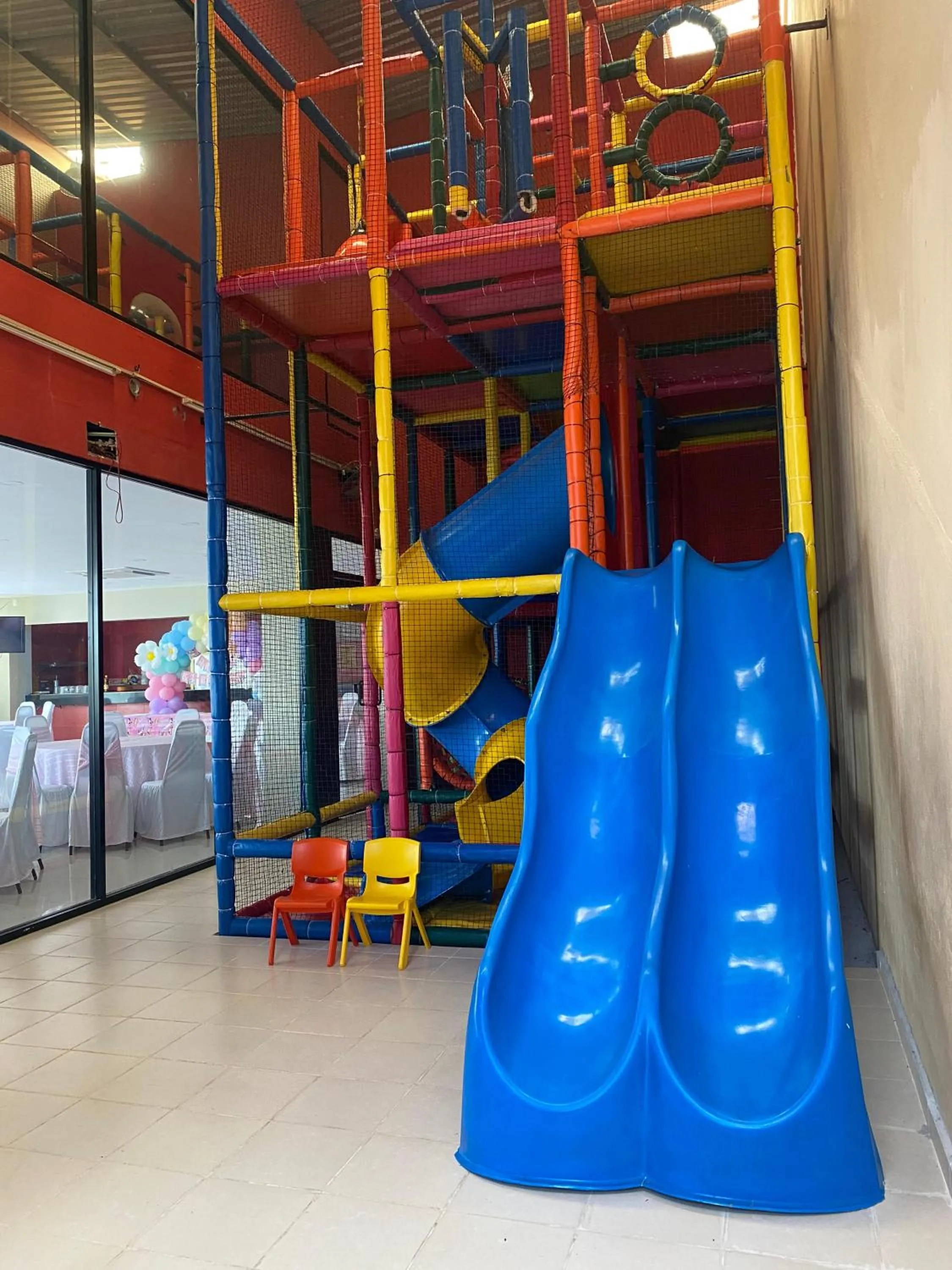 Children play ground in Paris FC Express