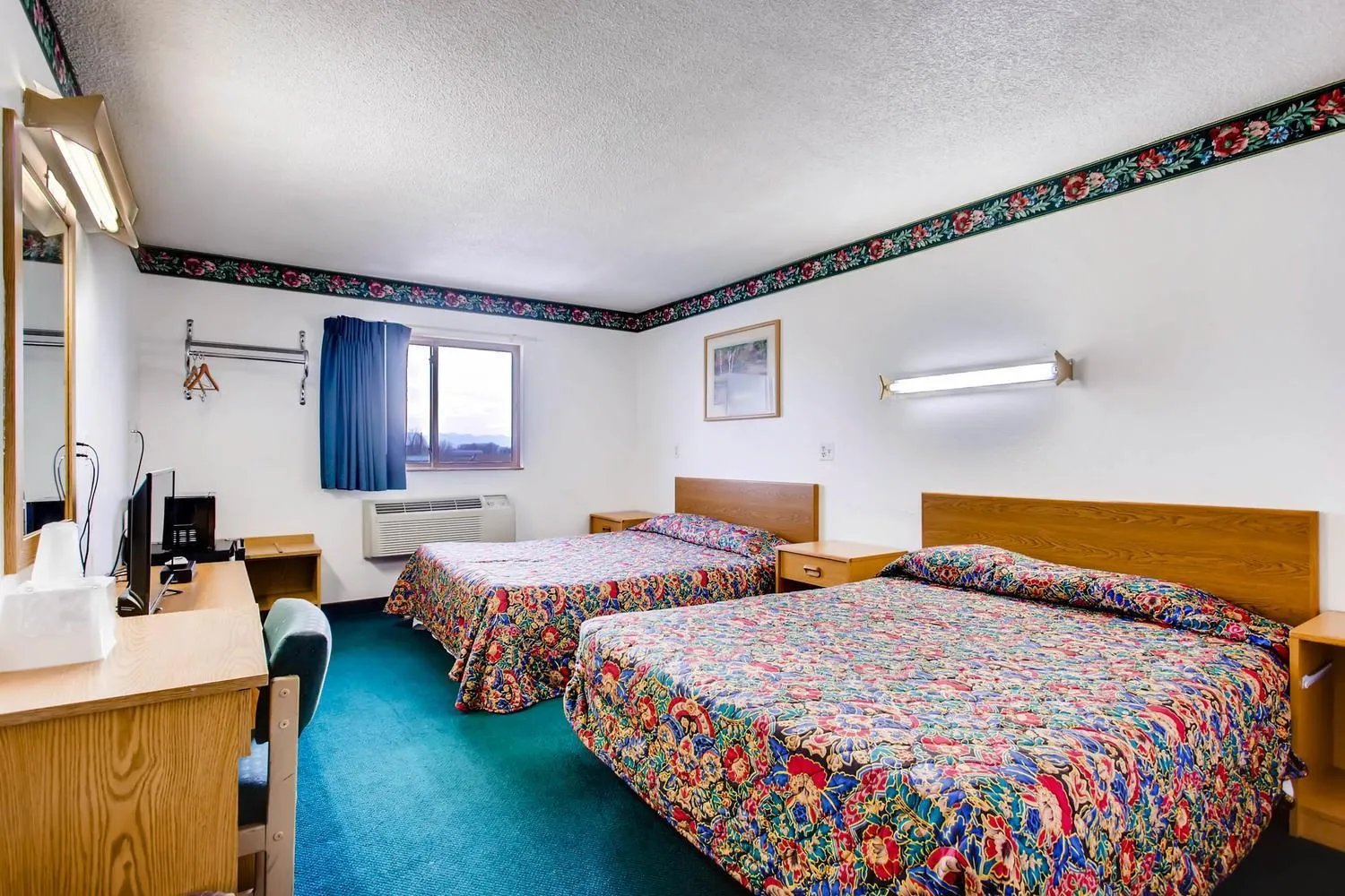 Bed in Motel 9
