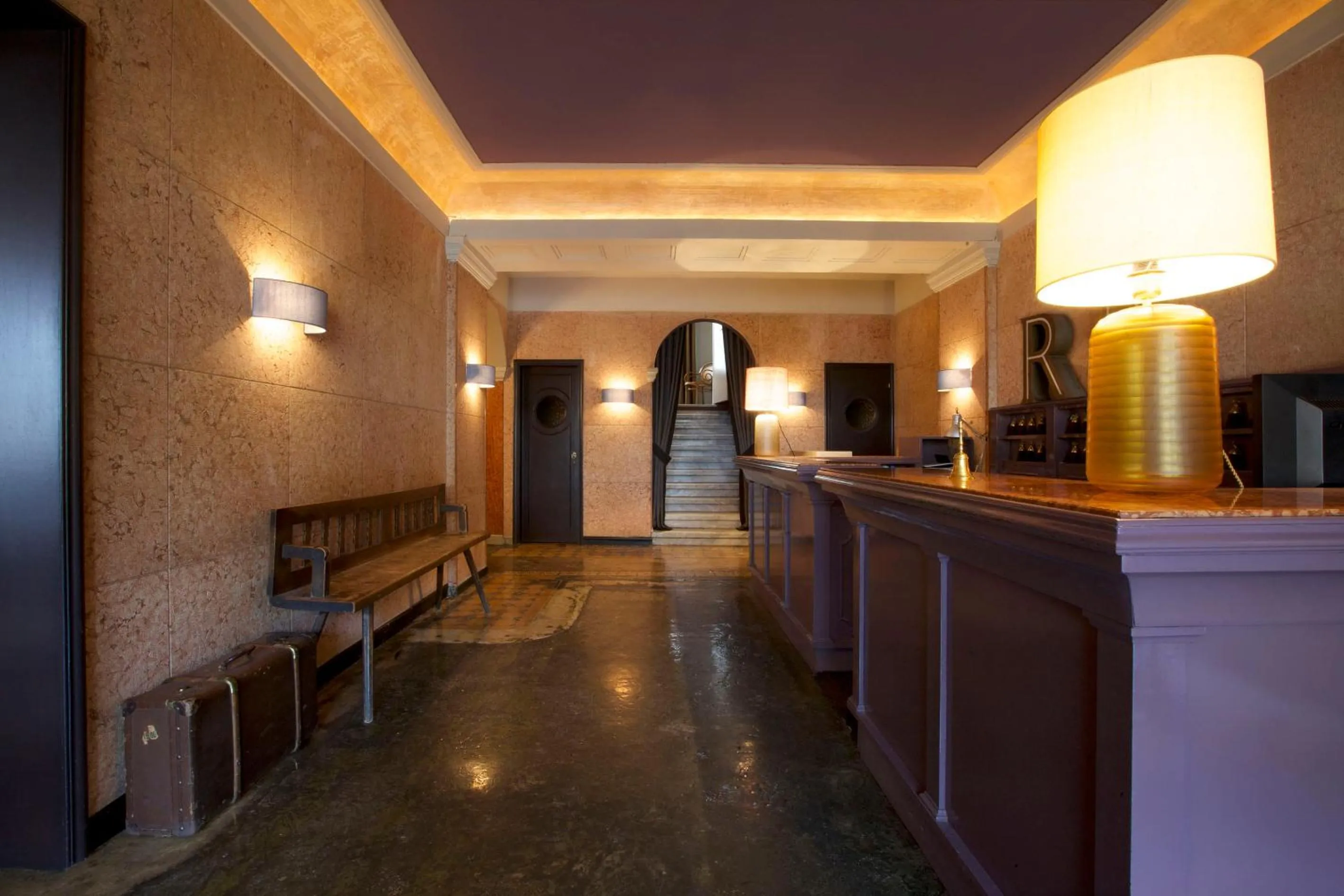Lobby or reception in Das REGINA Boutiquehotel