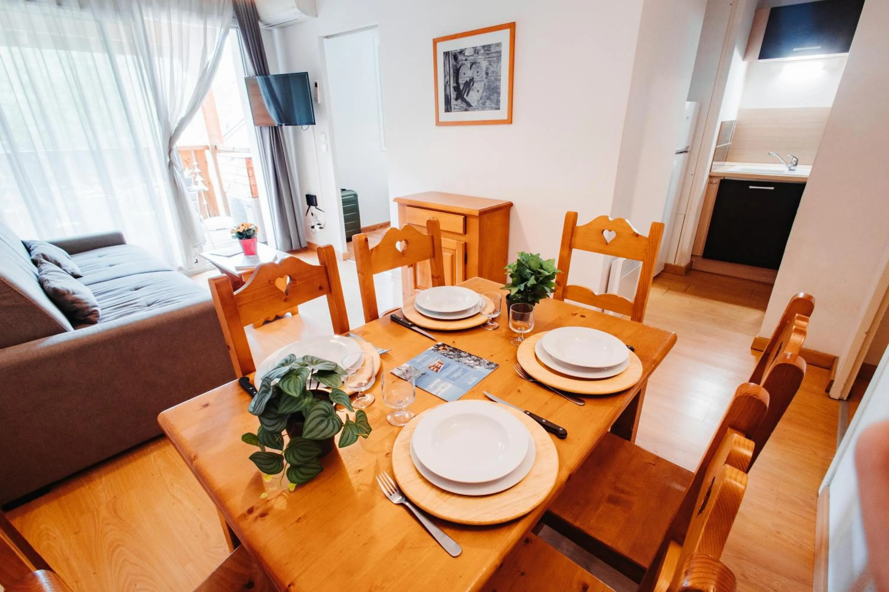 TV and multimedia in Vacancéole - Le Domaine de la Vallée d'Ax