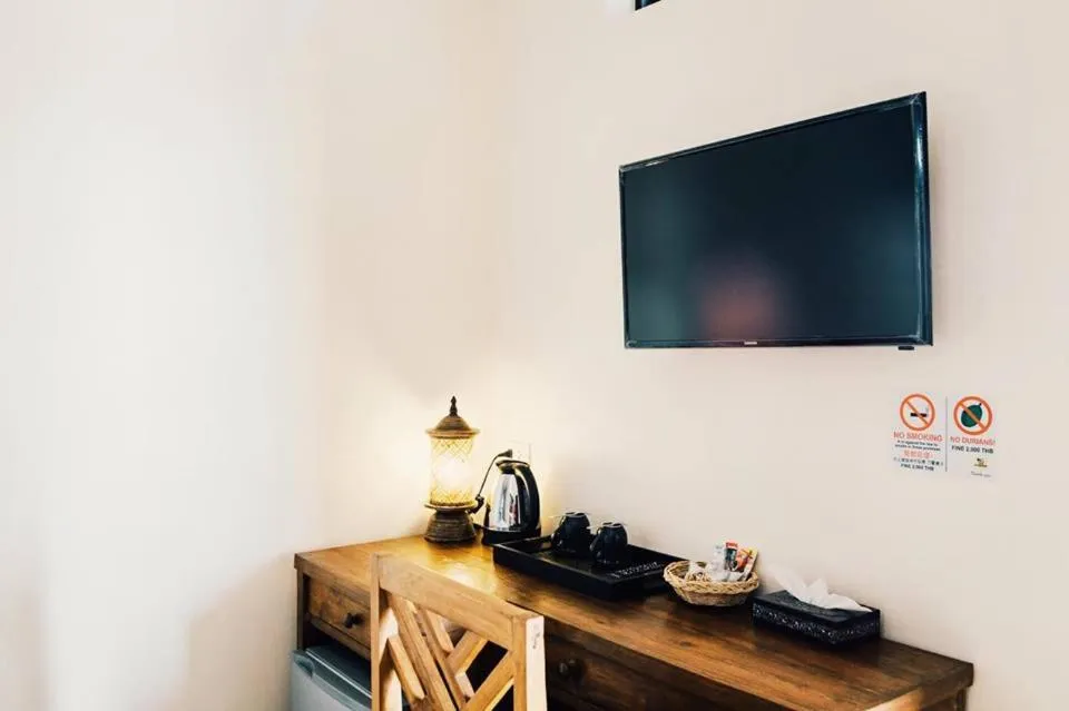 TV and multimedia in Ten Boutique House