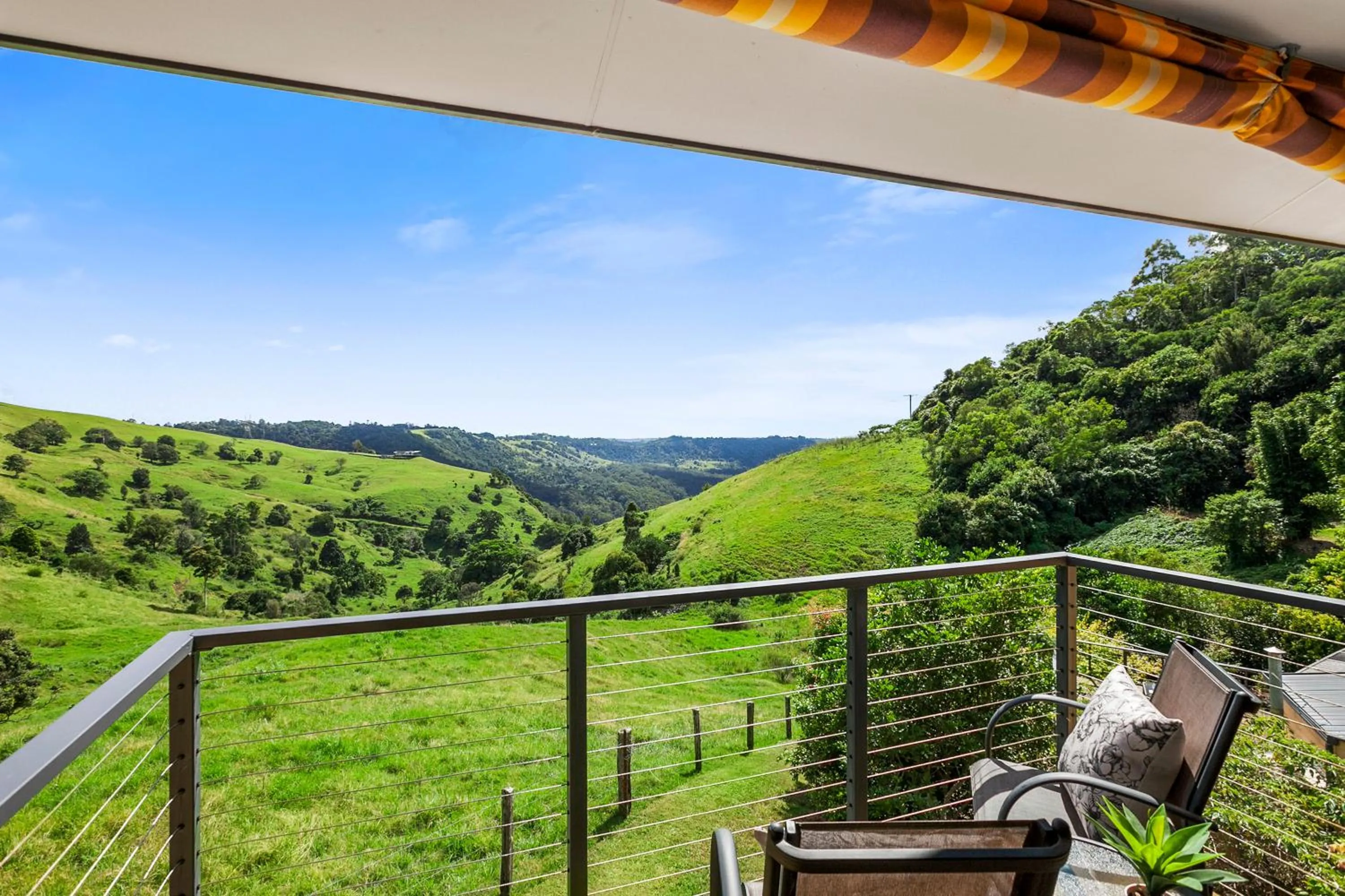 Mountain view in Top Of The Hill