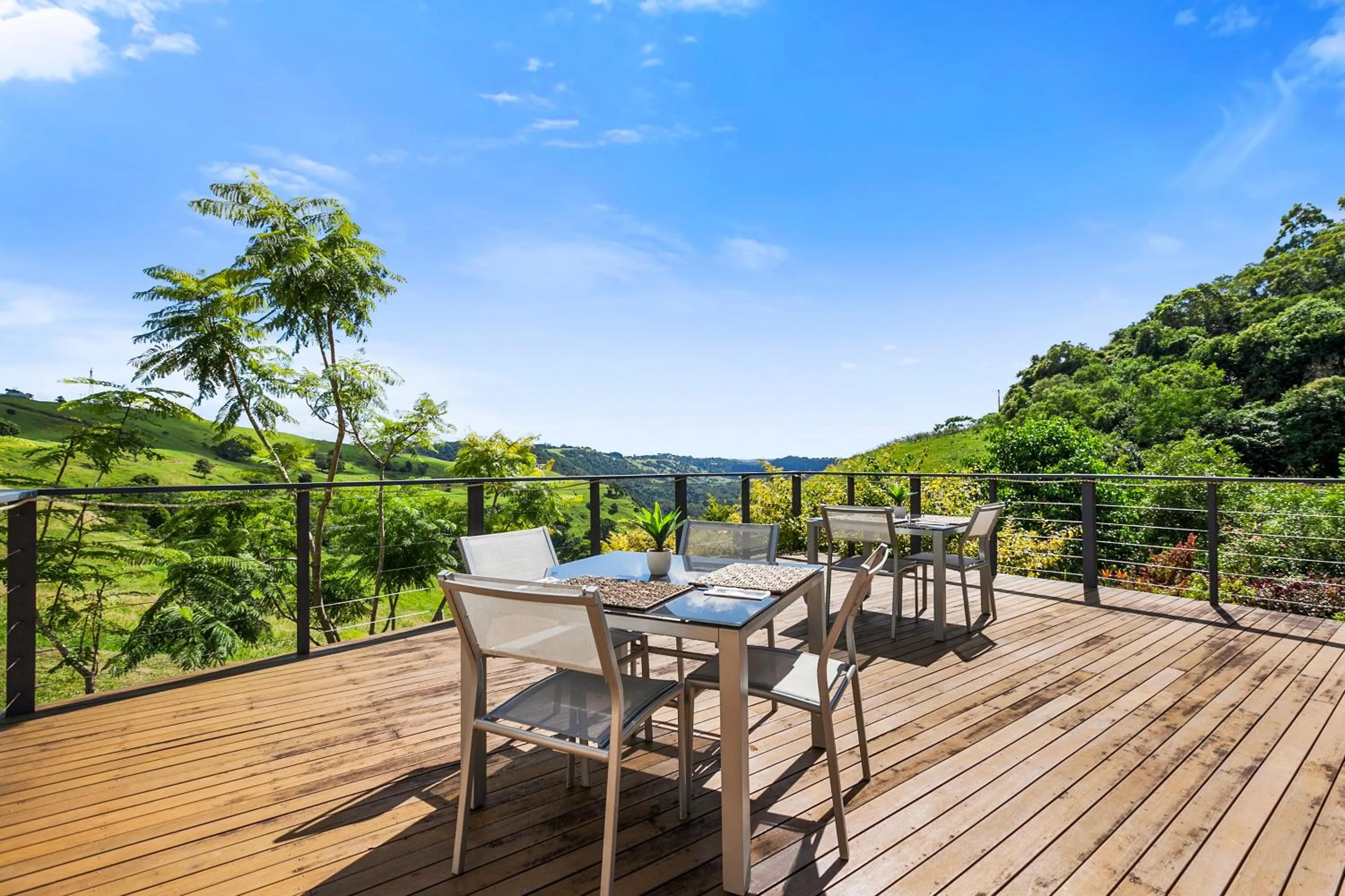 Balcony/Terrace in Top Of The Hill