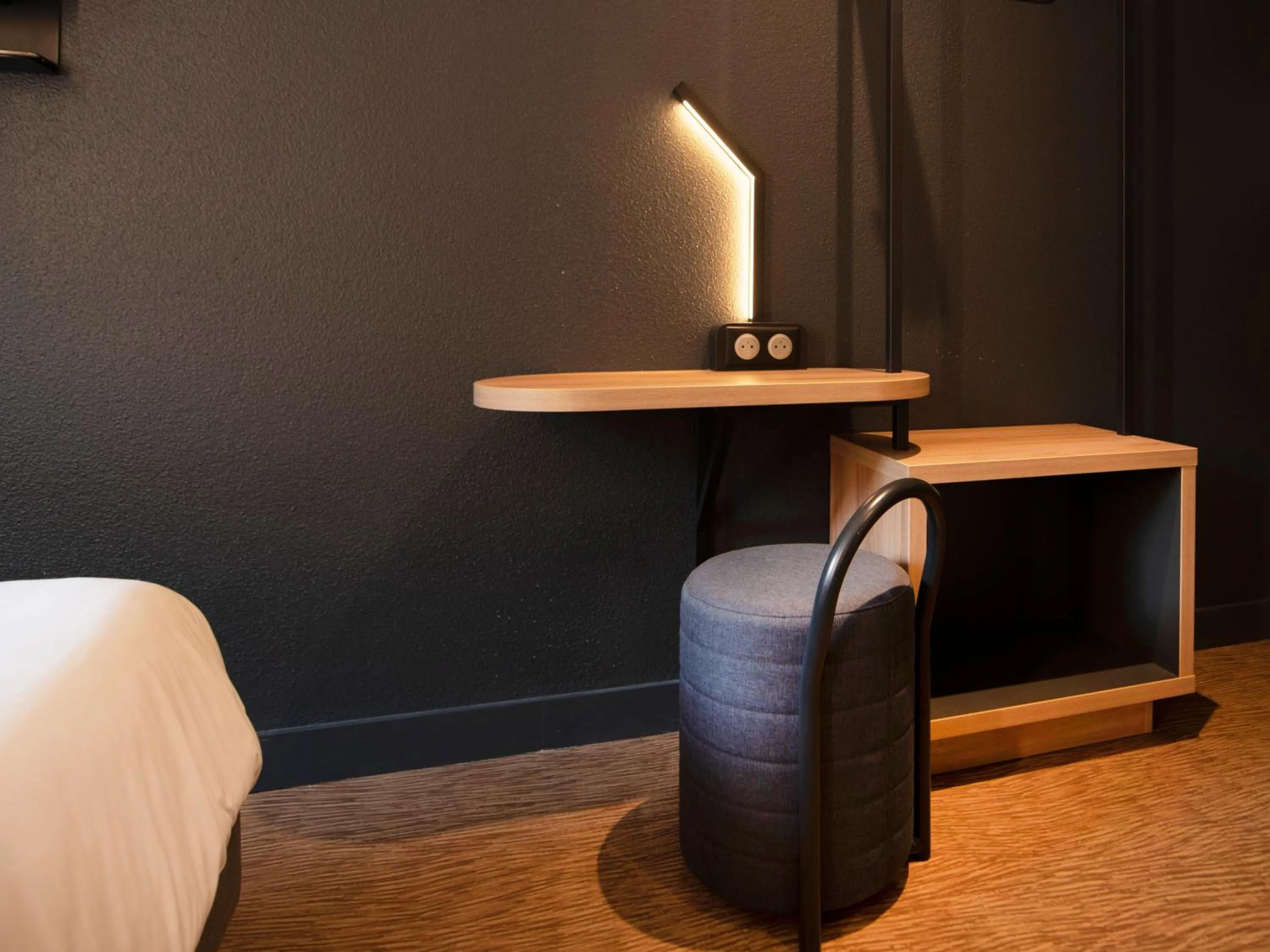 Bedroom in B&B HOTEL Cholet Nord