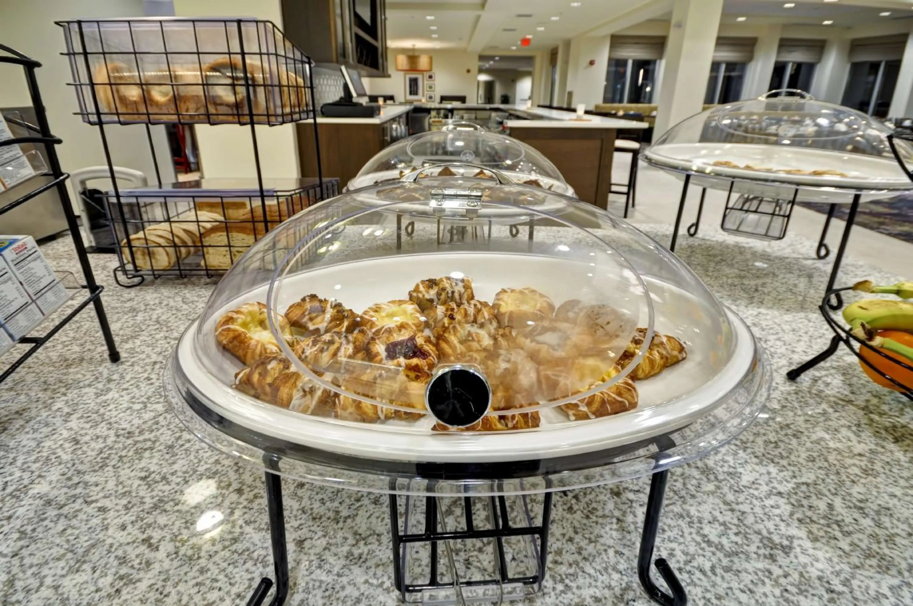 Breakfast in Hilton Garden Inn Detroit Troy