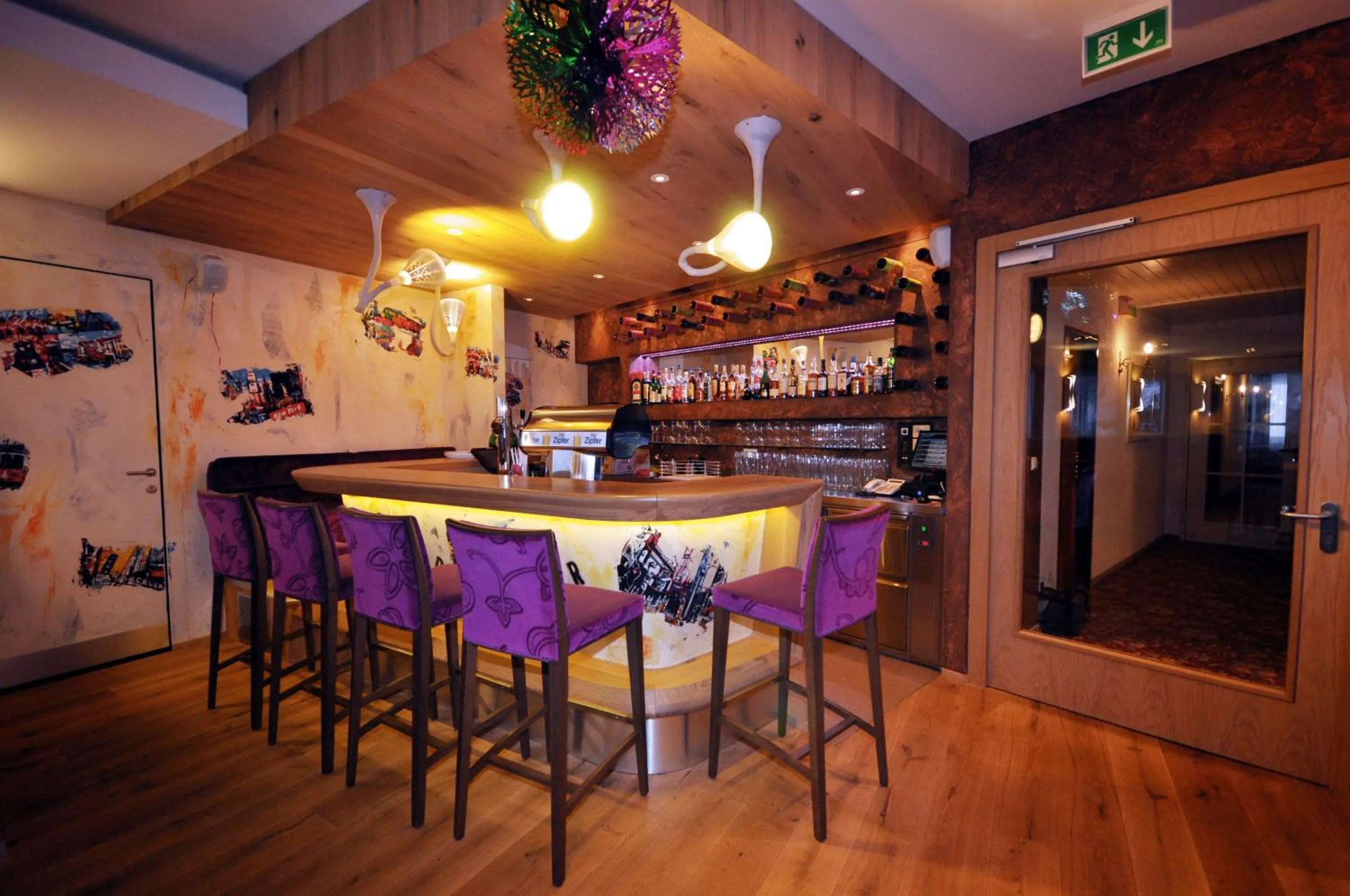 Lounge or bar in Hotel Kristall