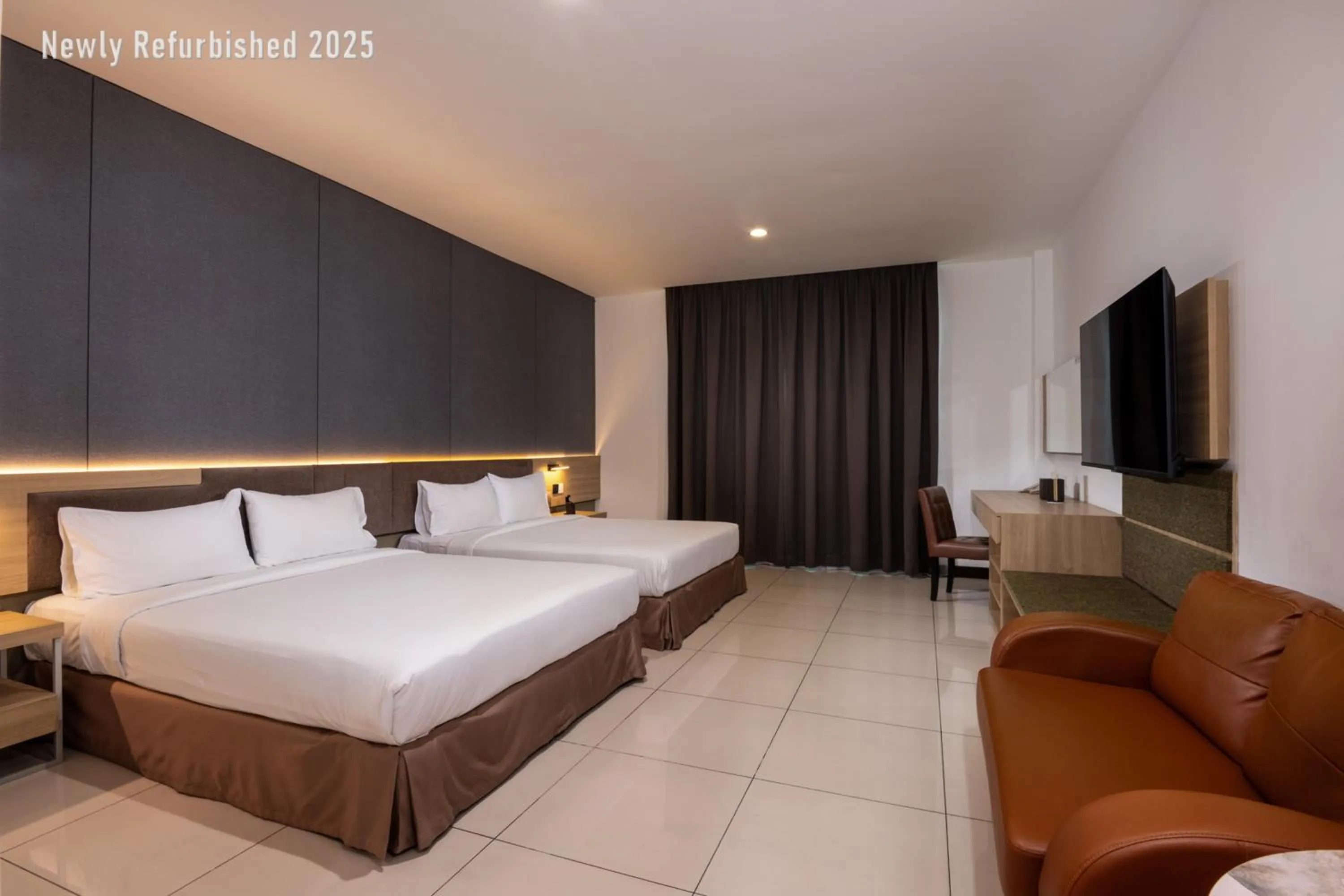 Bed in One Pacific Hotel and Serviced Apartments