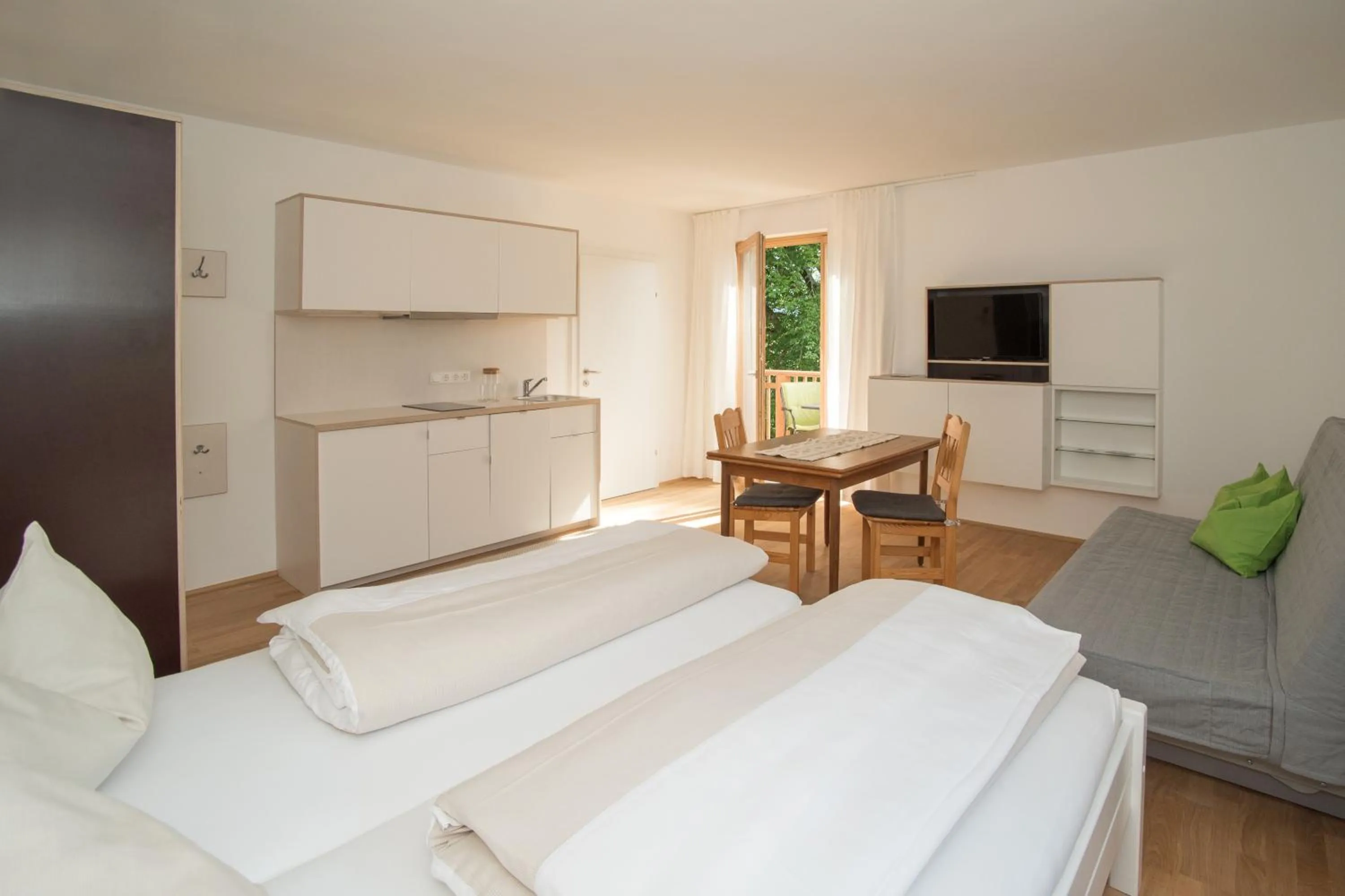 Photo of the whole room, Bed in Seehaus Familie Leifer