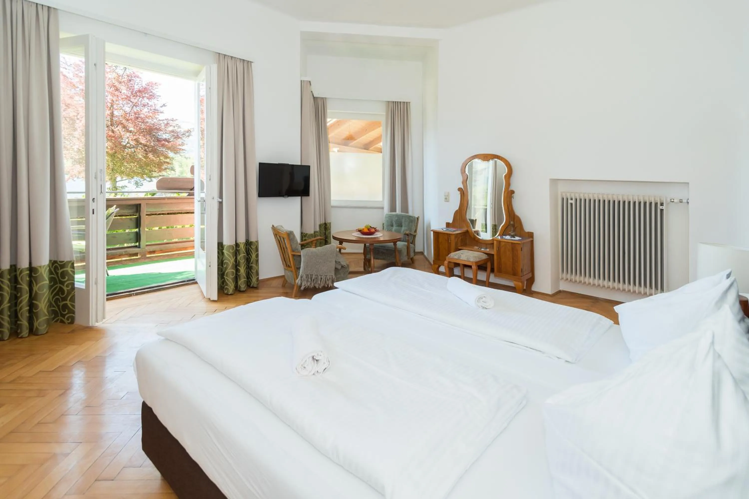 Photo of the whole room, Bed in Seehaus Familie Leifer