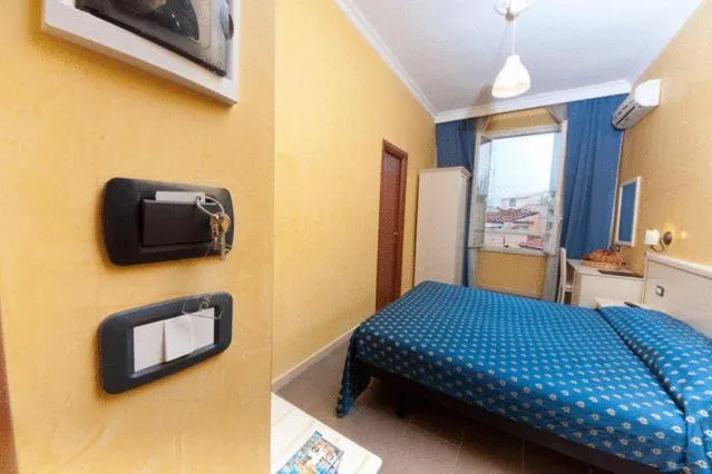 Photo of the whole room, Bed in Cesar Palace Guesthouse