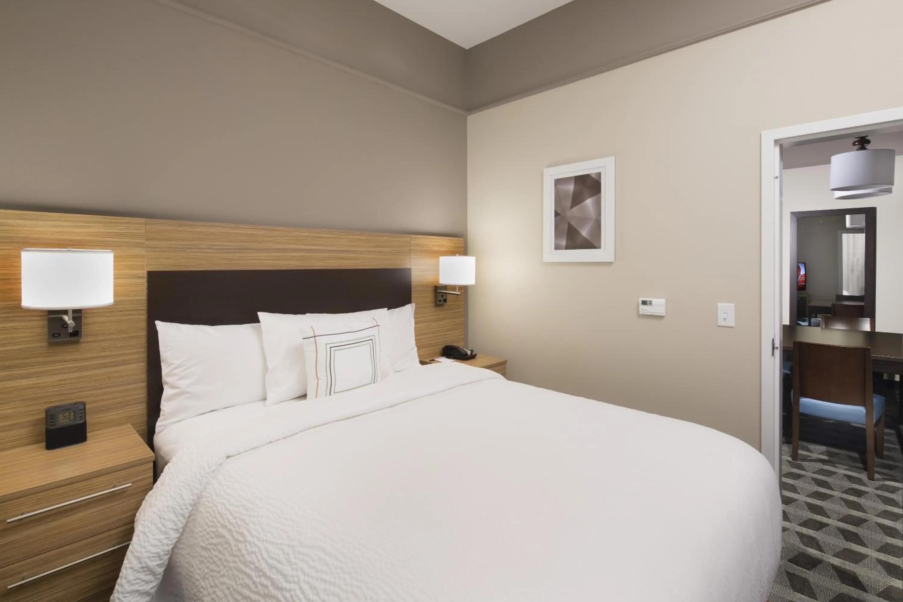 One-Bedroom Queen Suite in TownePlace Suites by Marriott Swedesboro Logan Township