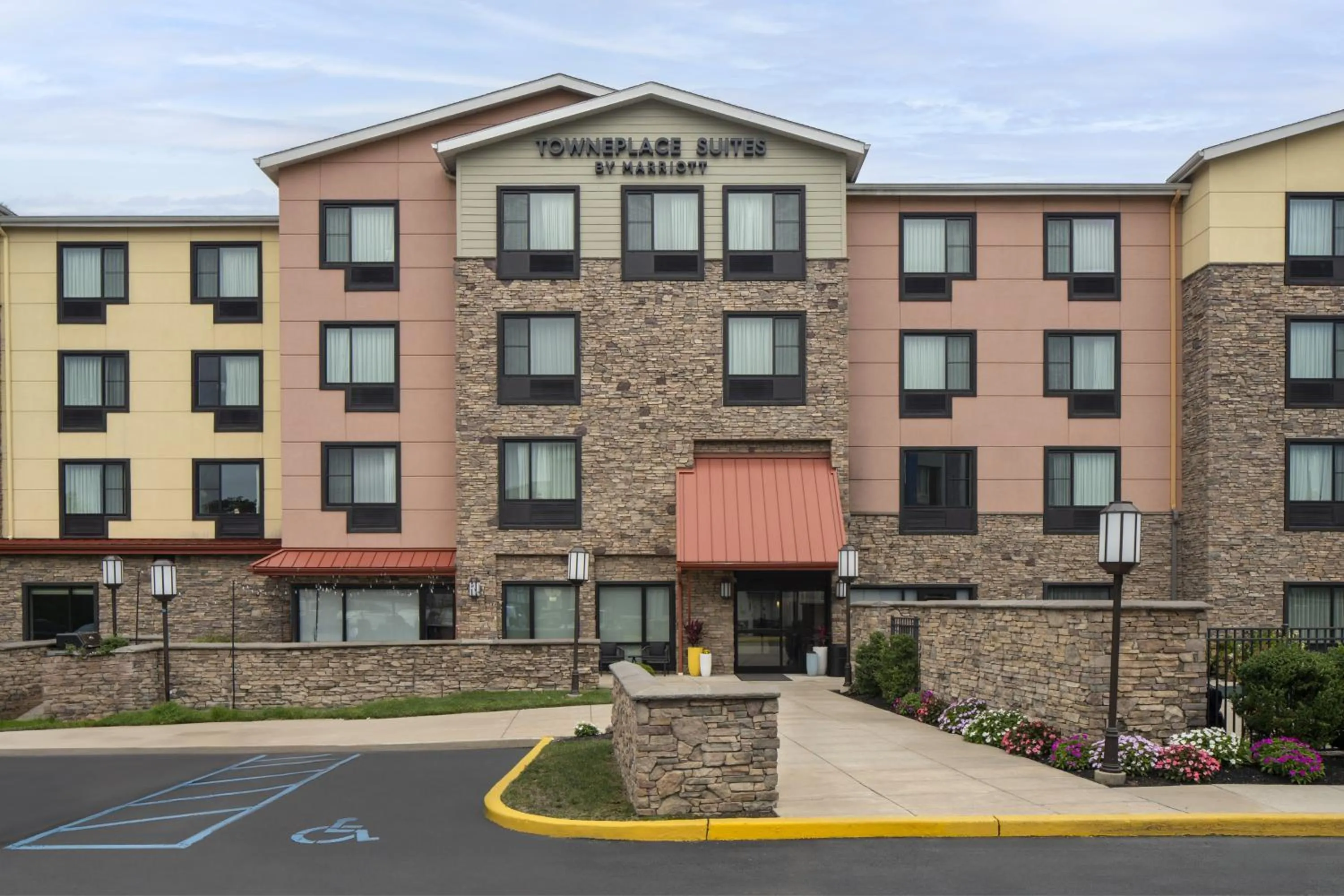 Property building in TownePlace Suites by Marriott Swedesboro Logan Township