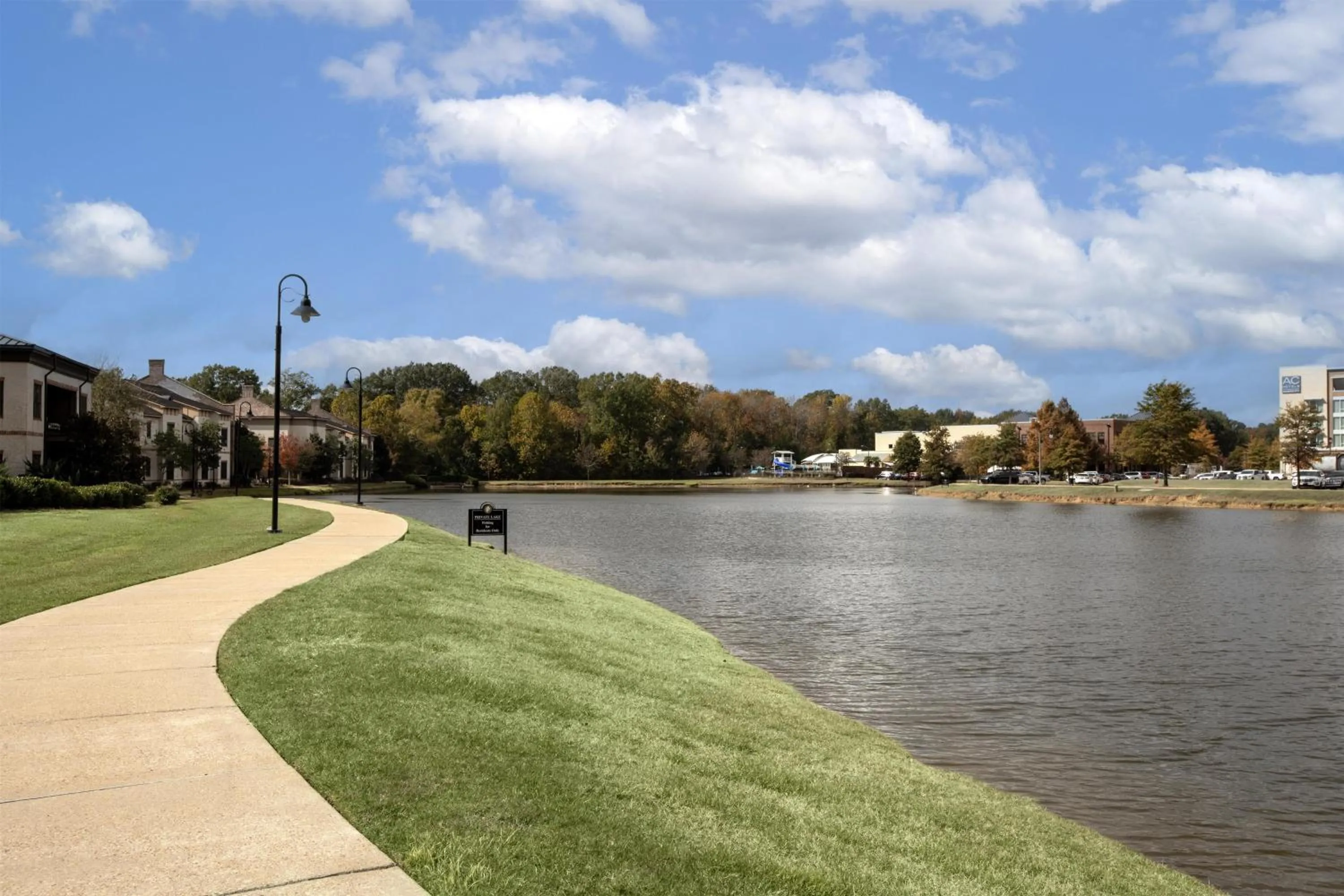 Property building in Embassy Suites by Hilton Jackson North Ridgeland