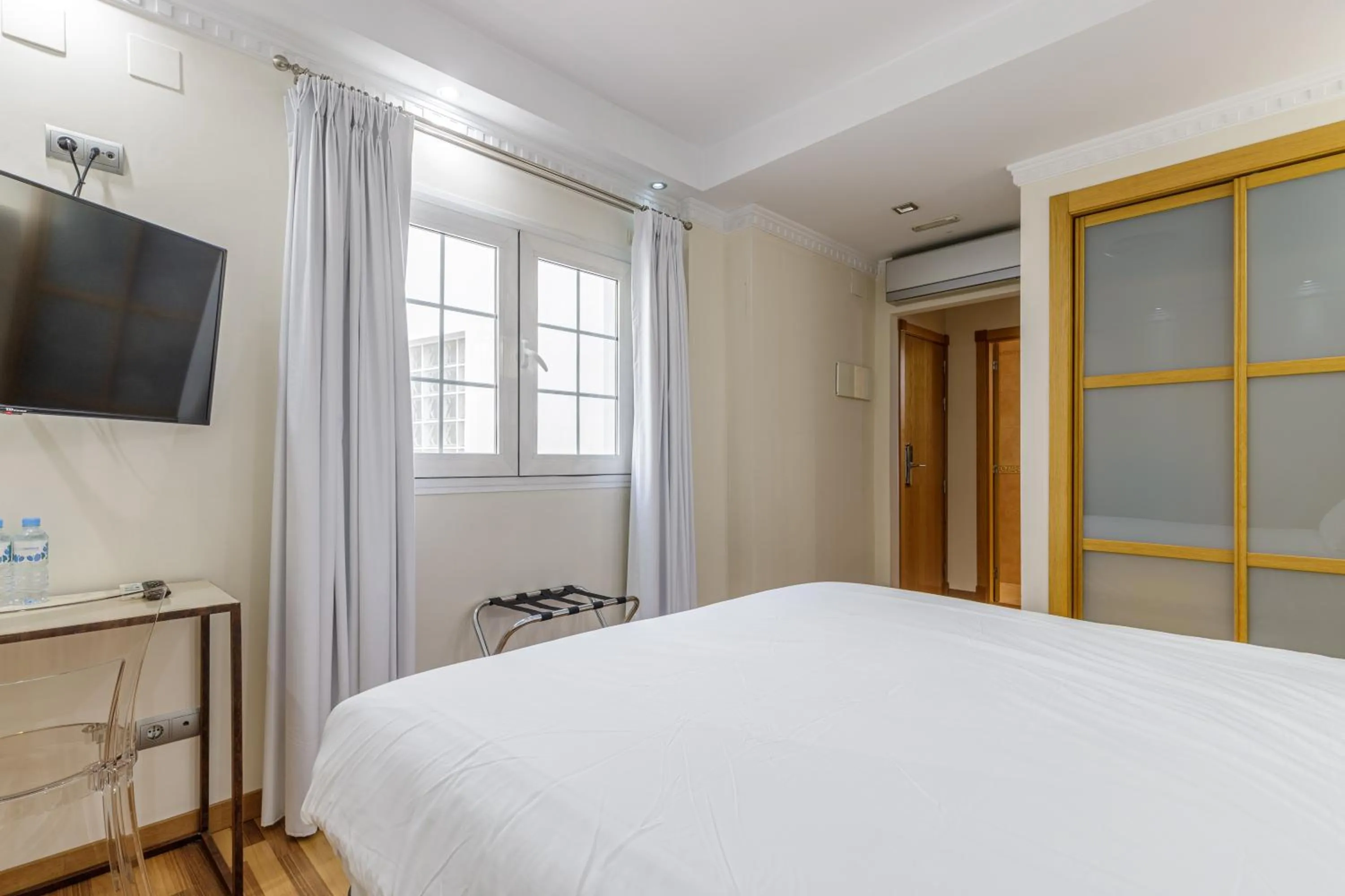 Bed in H-A Hotel Trebol