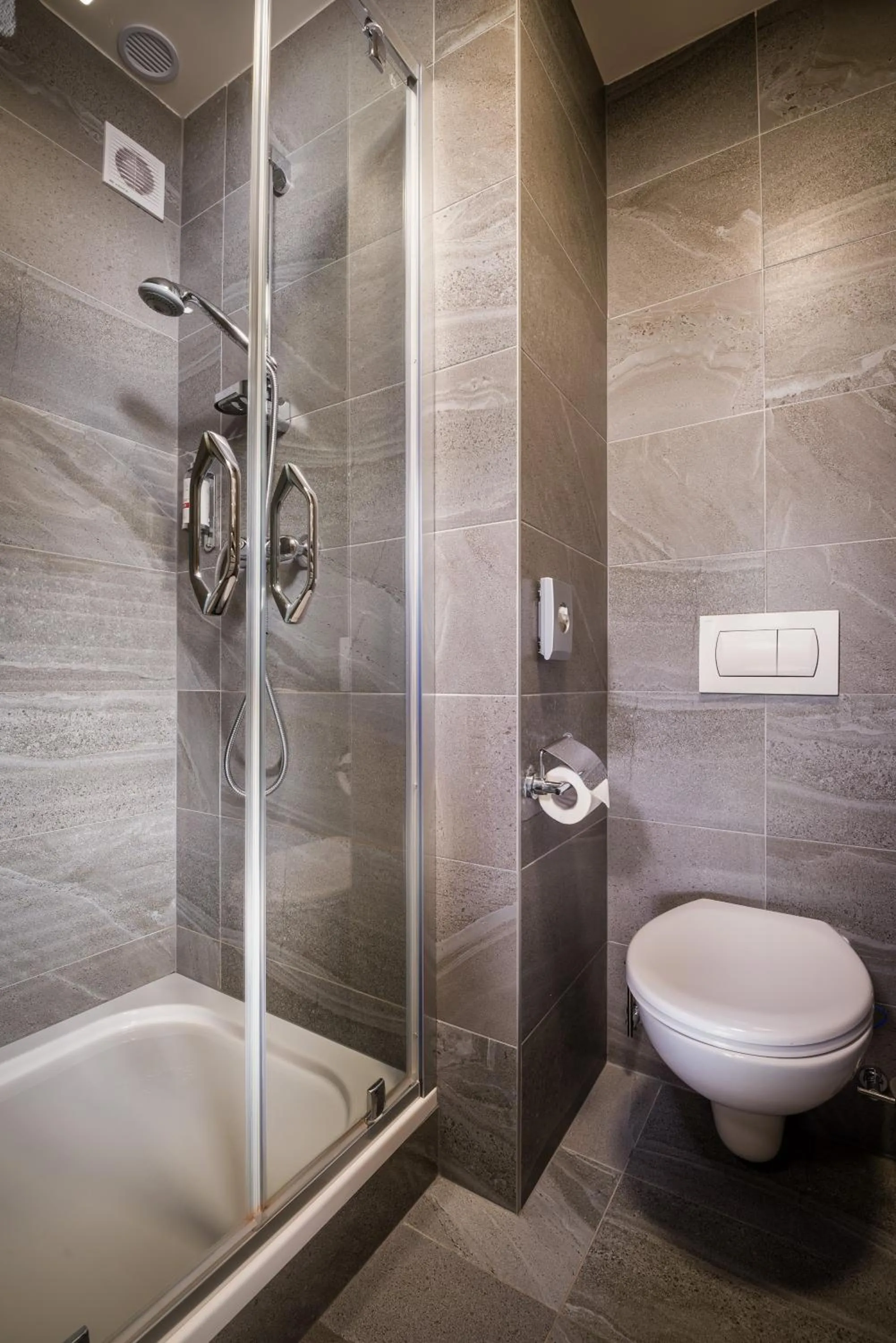 Bathroom in Hotel Björnson & Björnson TREE HOUSES Jasná